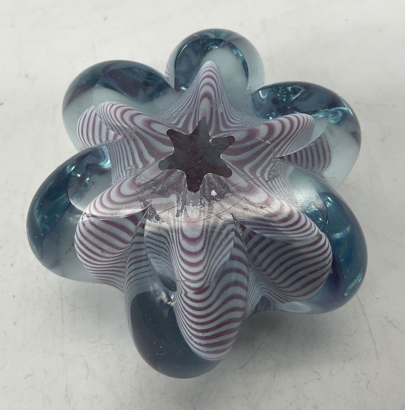 Vintage ORNAMENTAL BLOWN GLASS Paperweight (1 of 9)