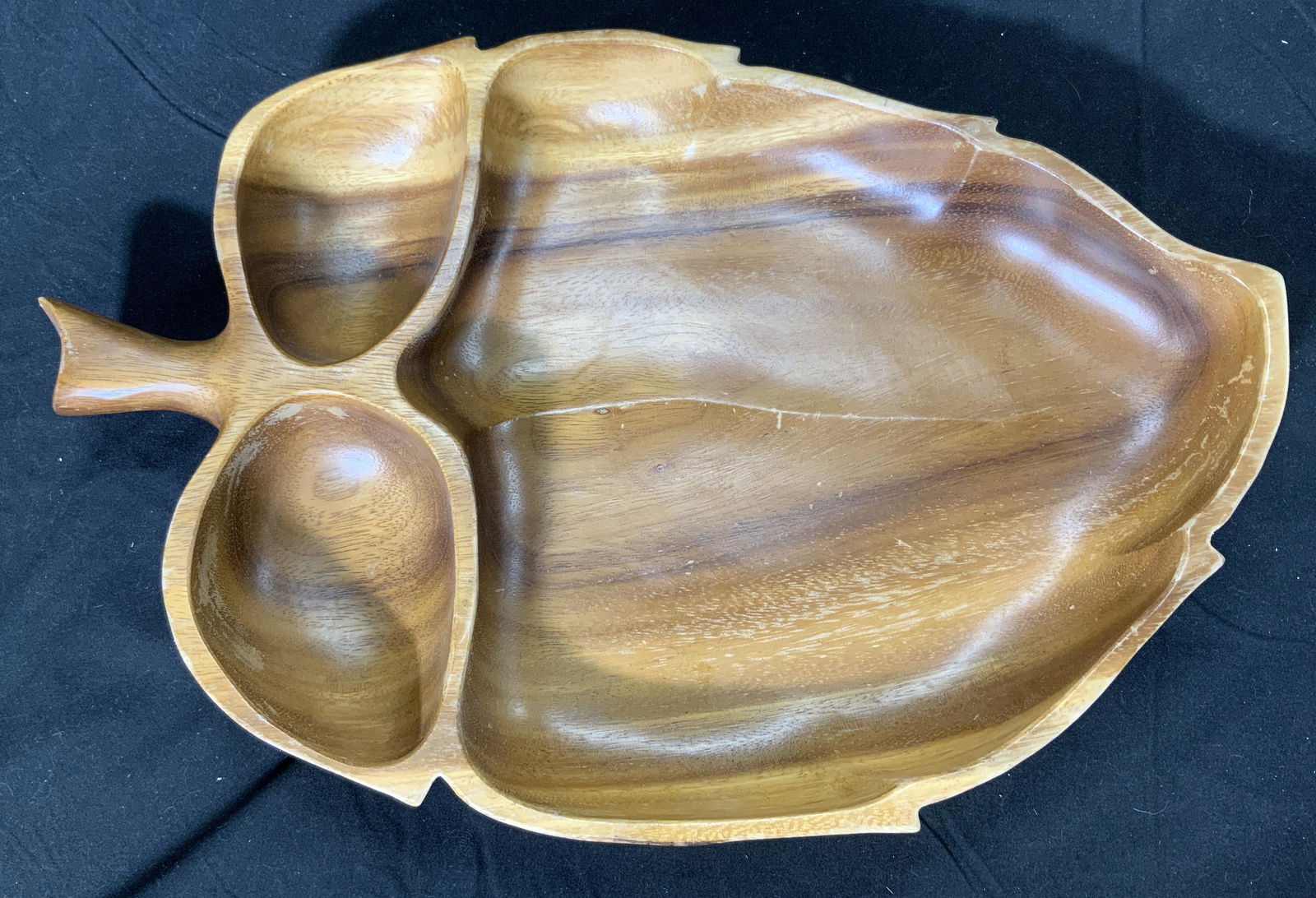 MONKEYPOD Vintage Wood Leaf Chip&Dip Tray (1 of 5)