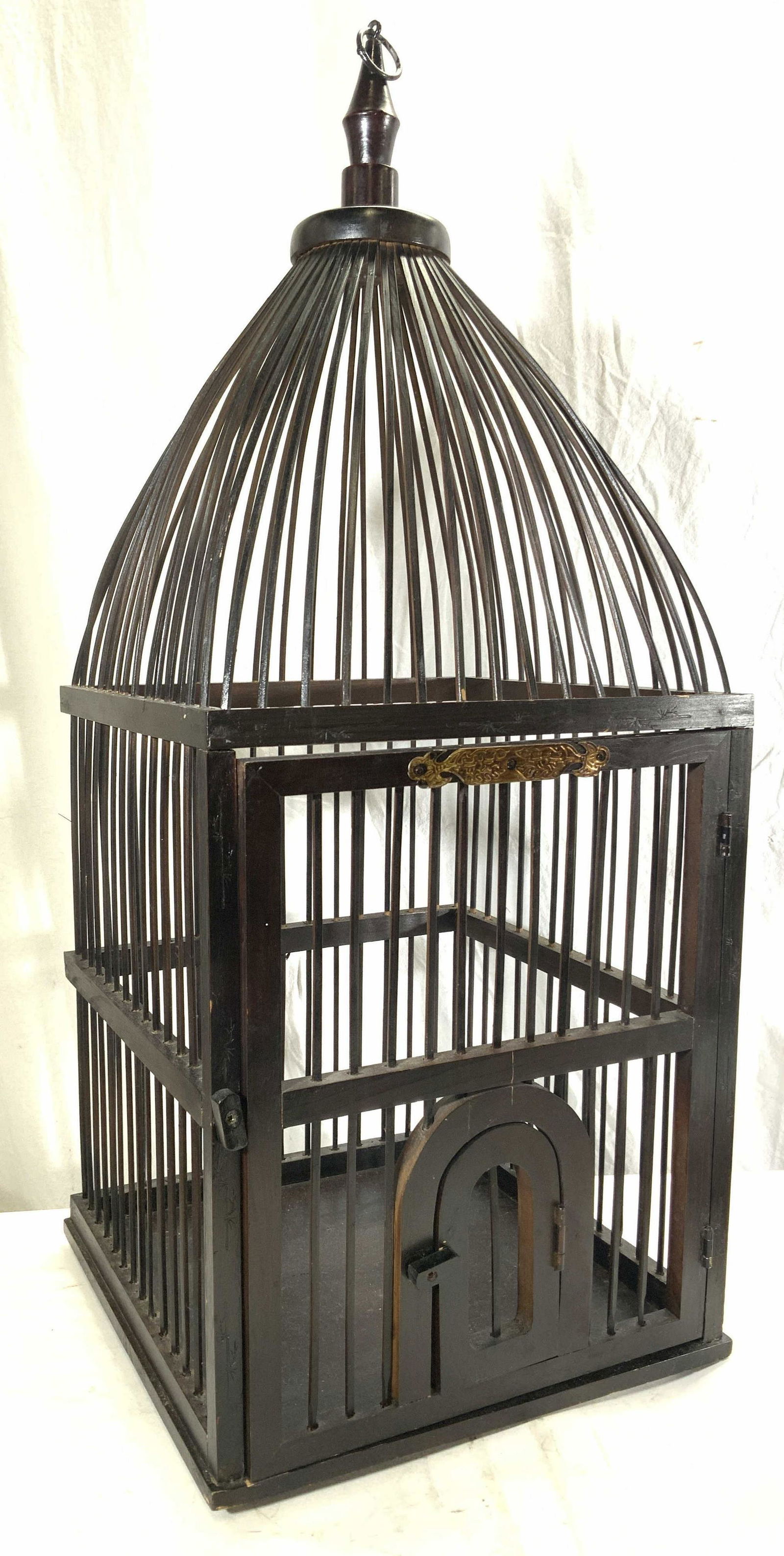 Wood Bird Cage 3ft H (1 of 10)