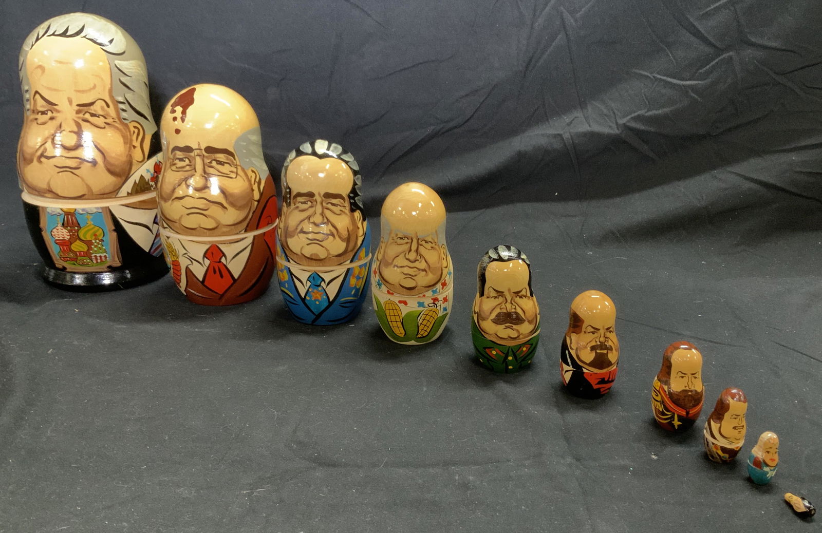 Russian PM and Czar Nesting Dolls, 10 pcs (1 of 9)