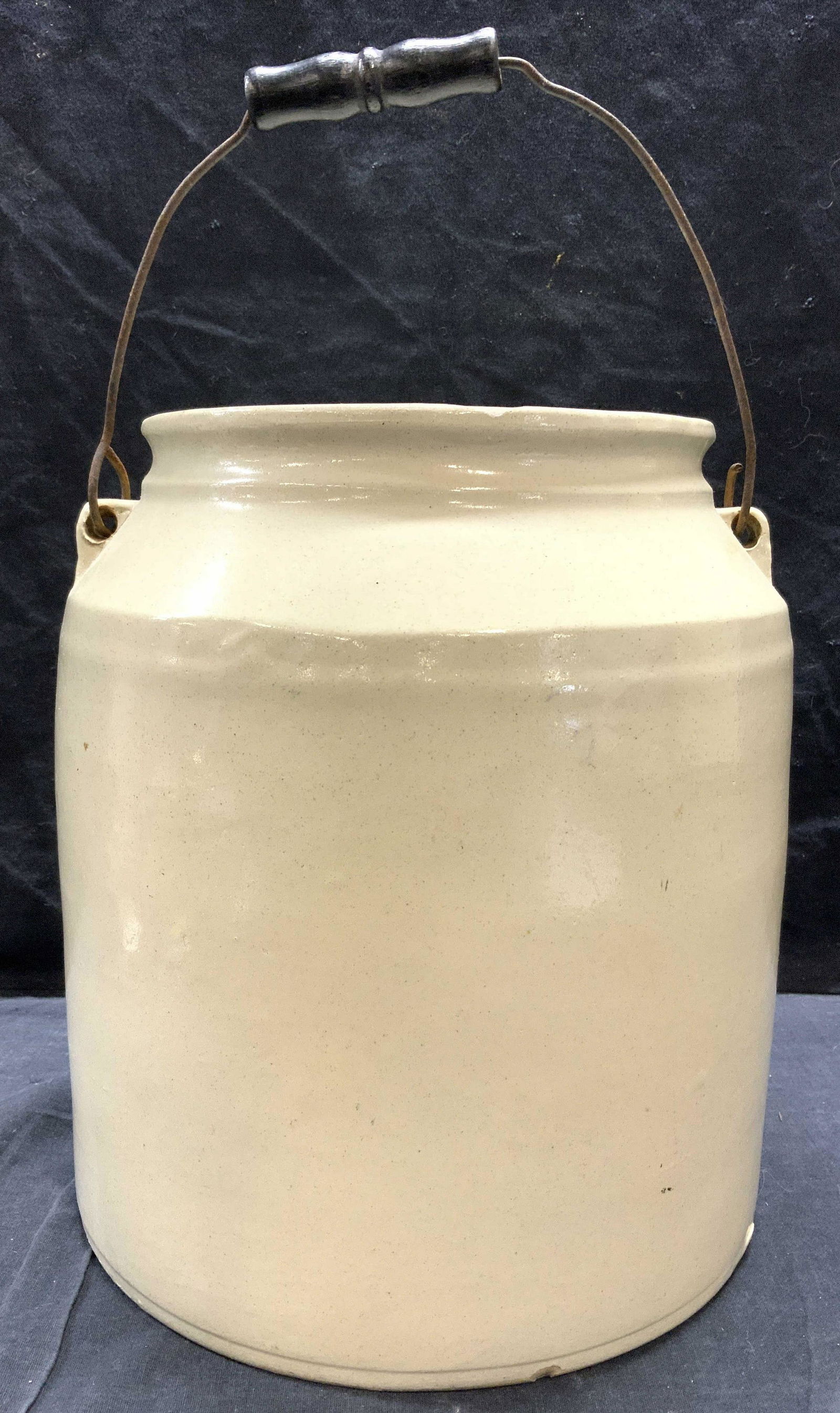 Antique Lidded Ceramic Crock W Handle (1 of 7)