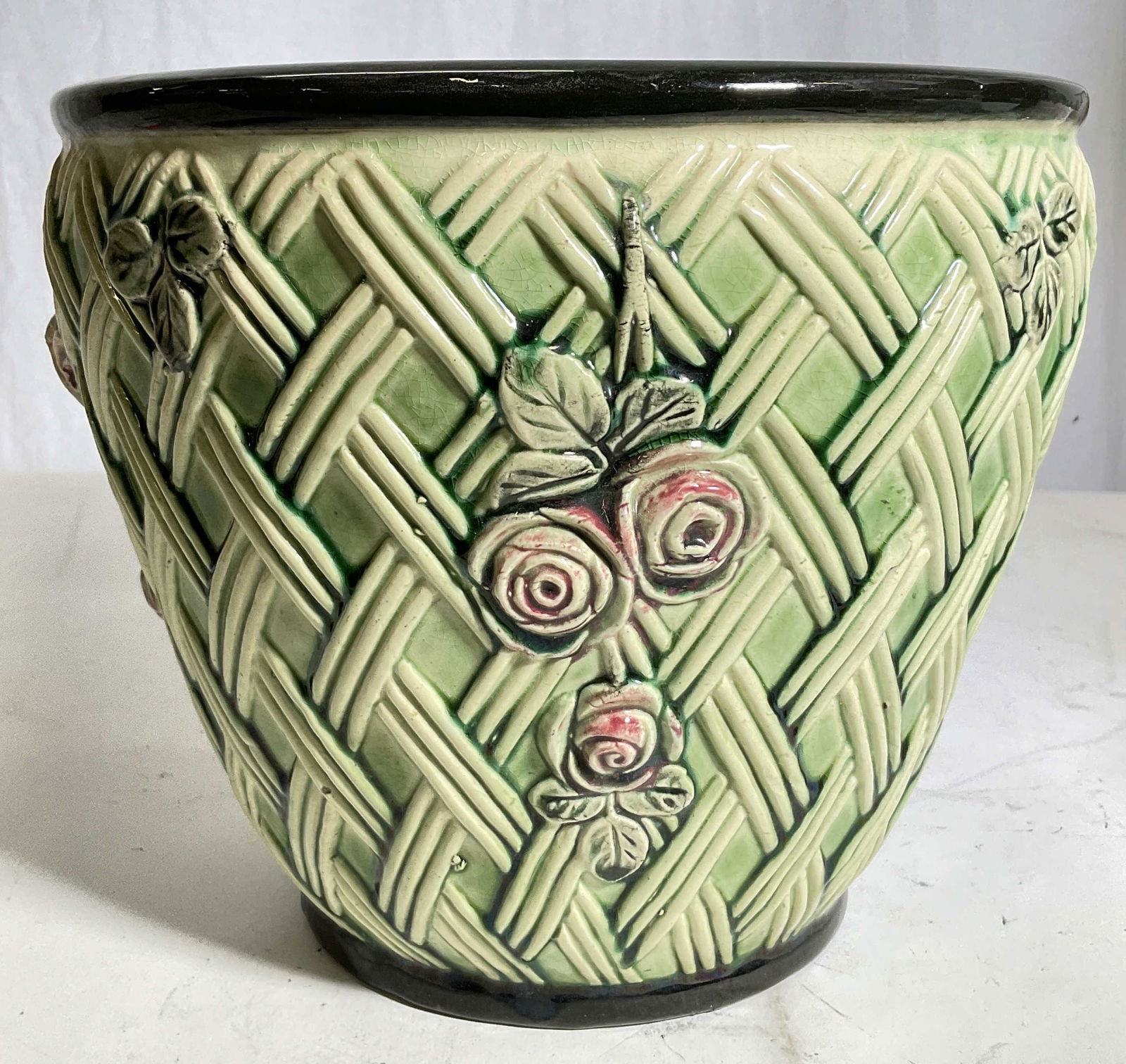 Floral Detailed WELLER Signed Planter (1 of 8)