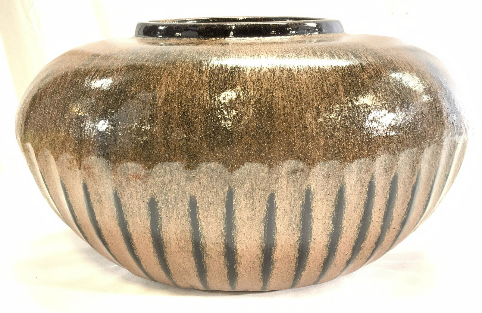 SIGNED Vintage Ceramic Vessel (1 of 5)