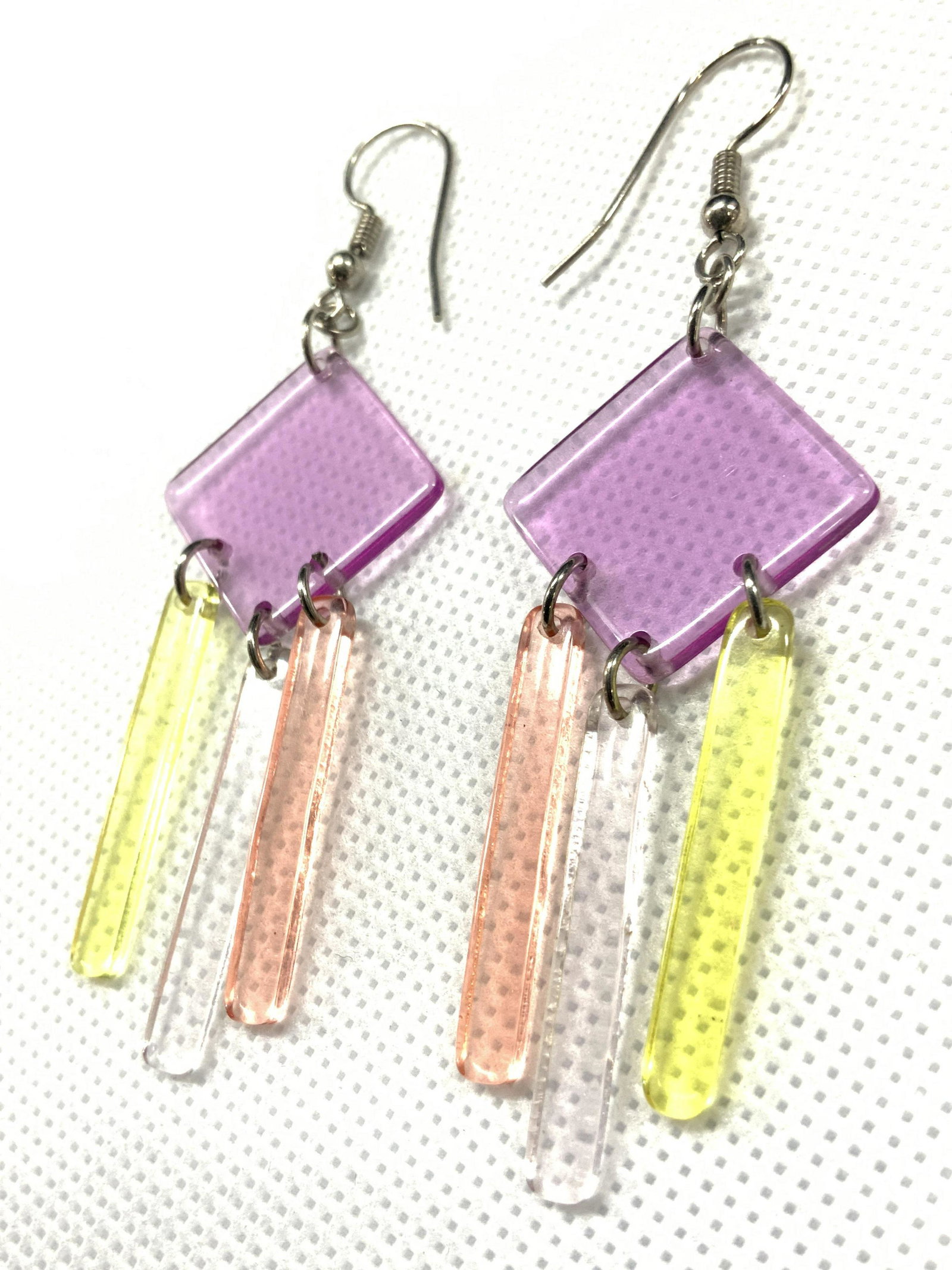 Vintage Retro Style Resin Dangle Earrings (1 of 3)