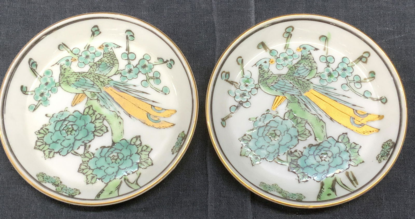 GOLD IMARI Signed Hand Painted Trinket Dishes (1 of 4)