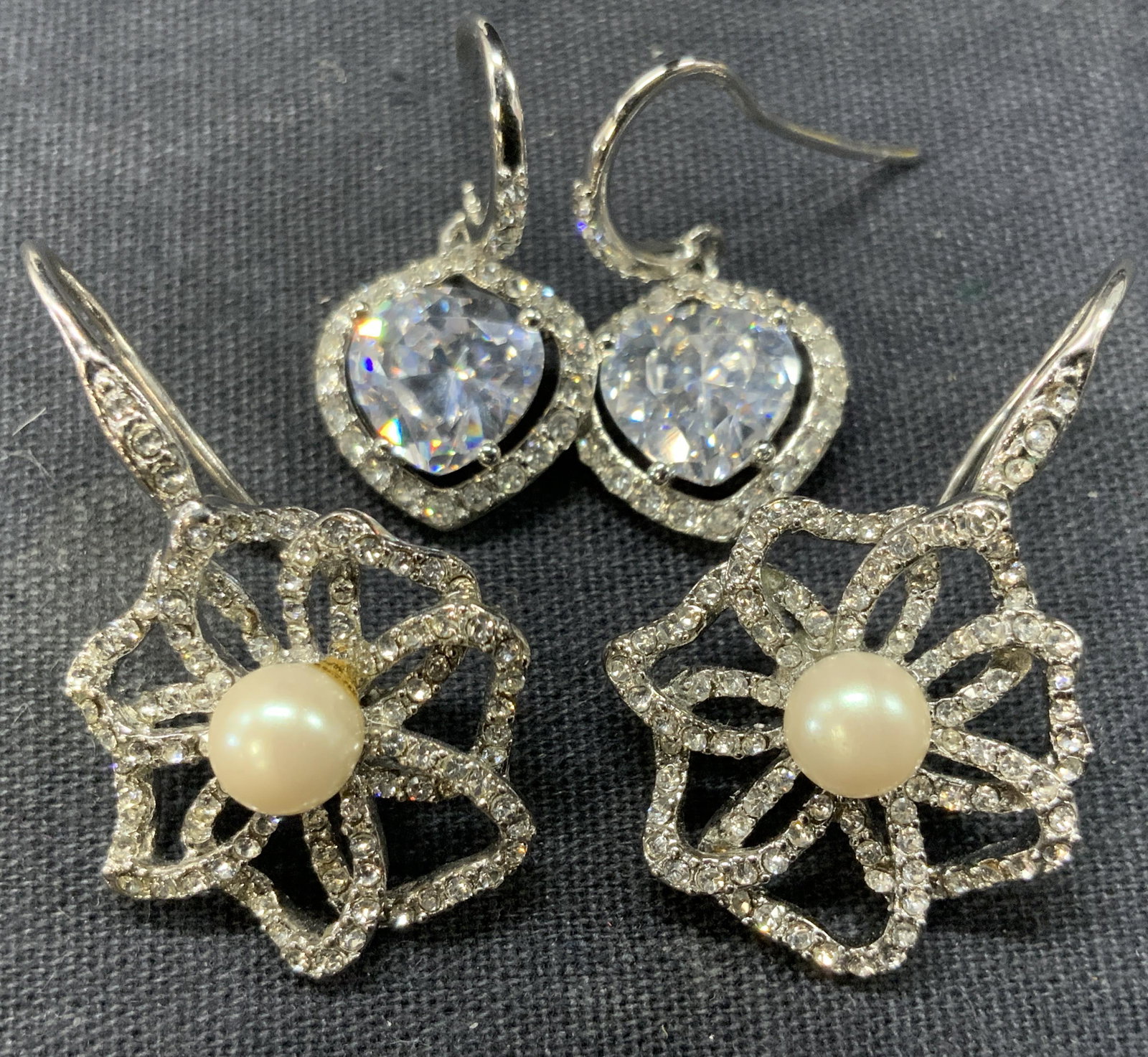 CAROLEE Signed Statement Cocktail Earrings (1 of 6)