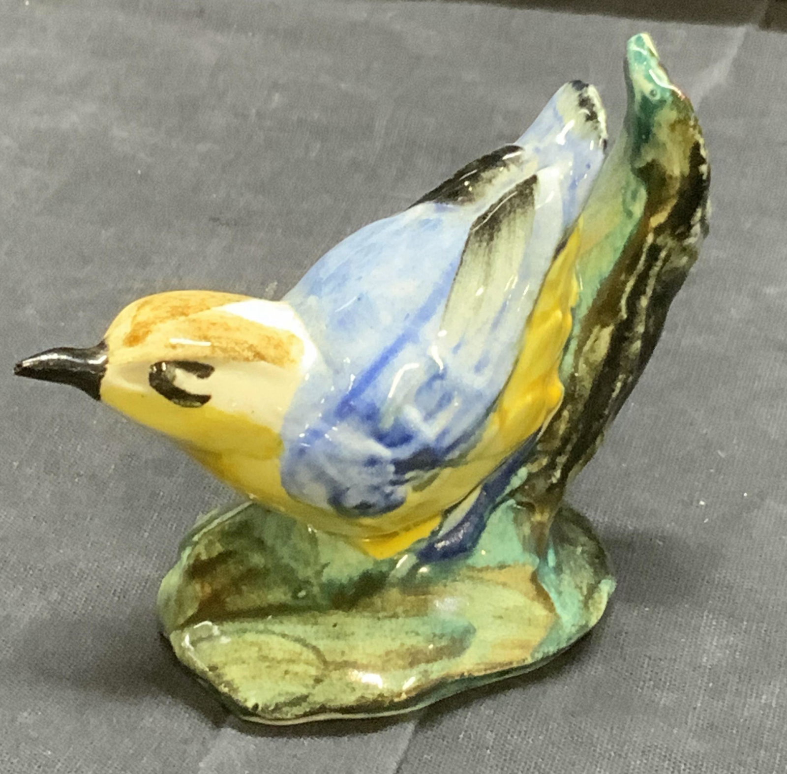 STANGL Pottery Bird Figurine (1 of 6)