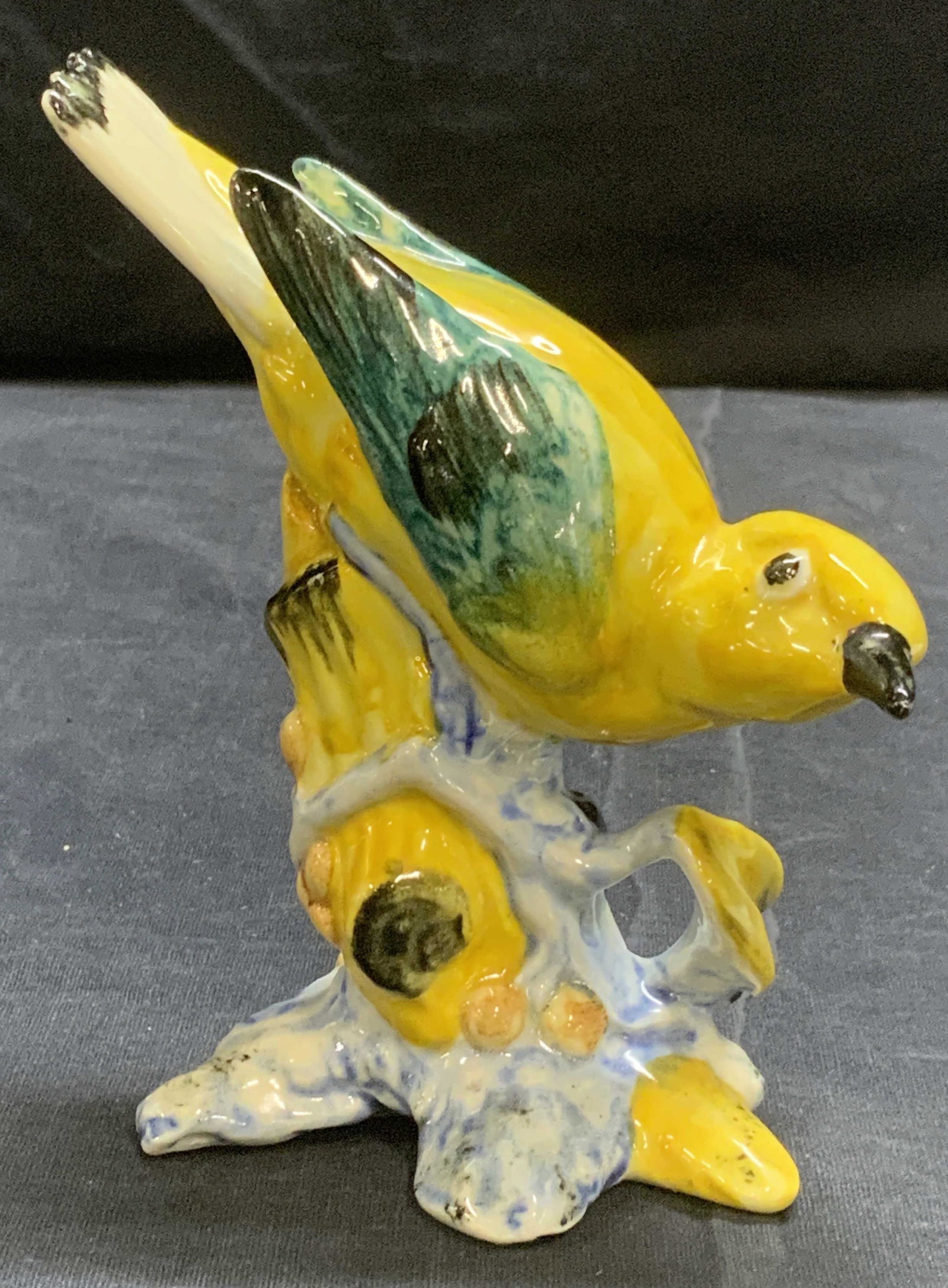 STANGL Yellow Pottery Bird Figurine (1 of 5)