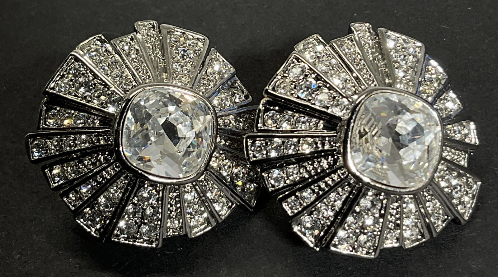 Carolee LUX Signed Clip On Starburst Earrings (1 of 4)