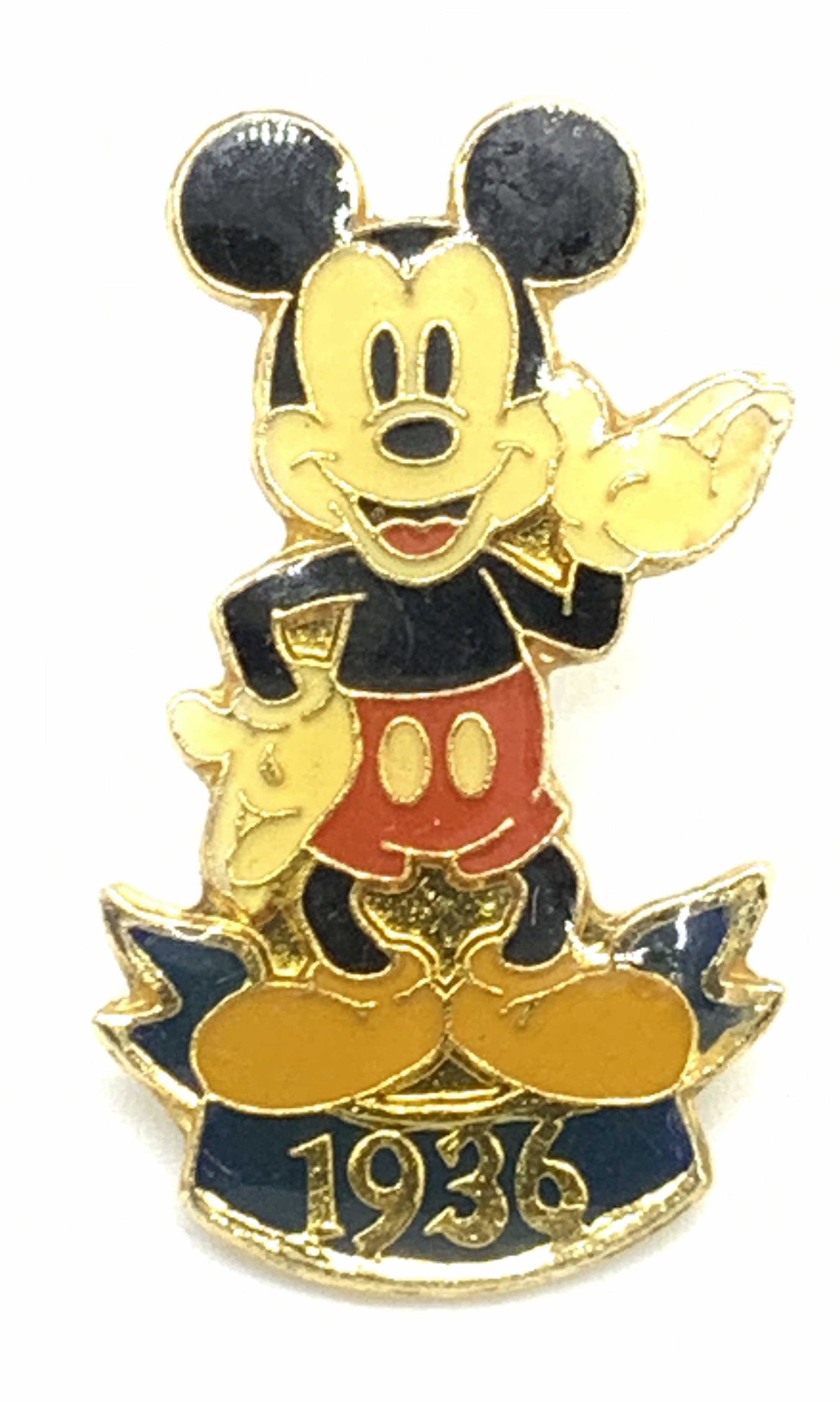 Vintage 1936 Mickey Mouse Lapel Pin (1 of 5)
