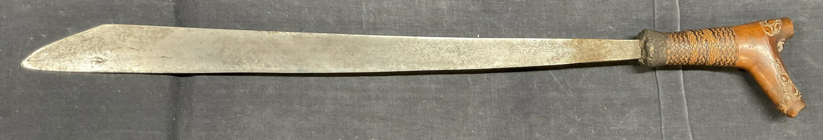 Leather & Wood Handled Machete (1 of 6)