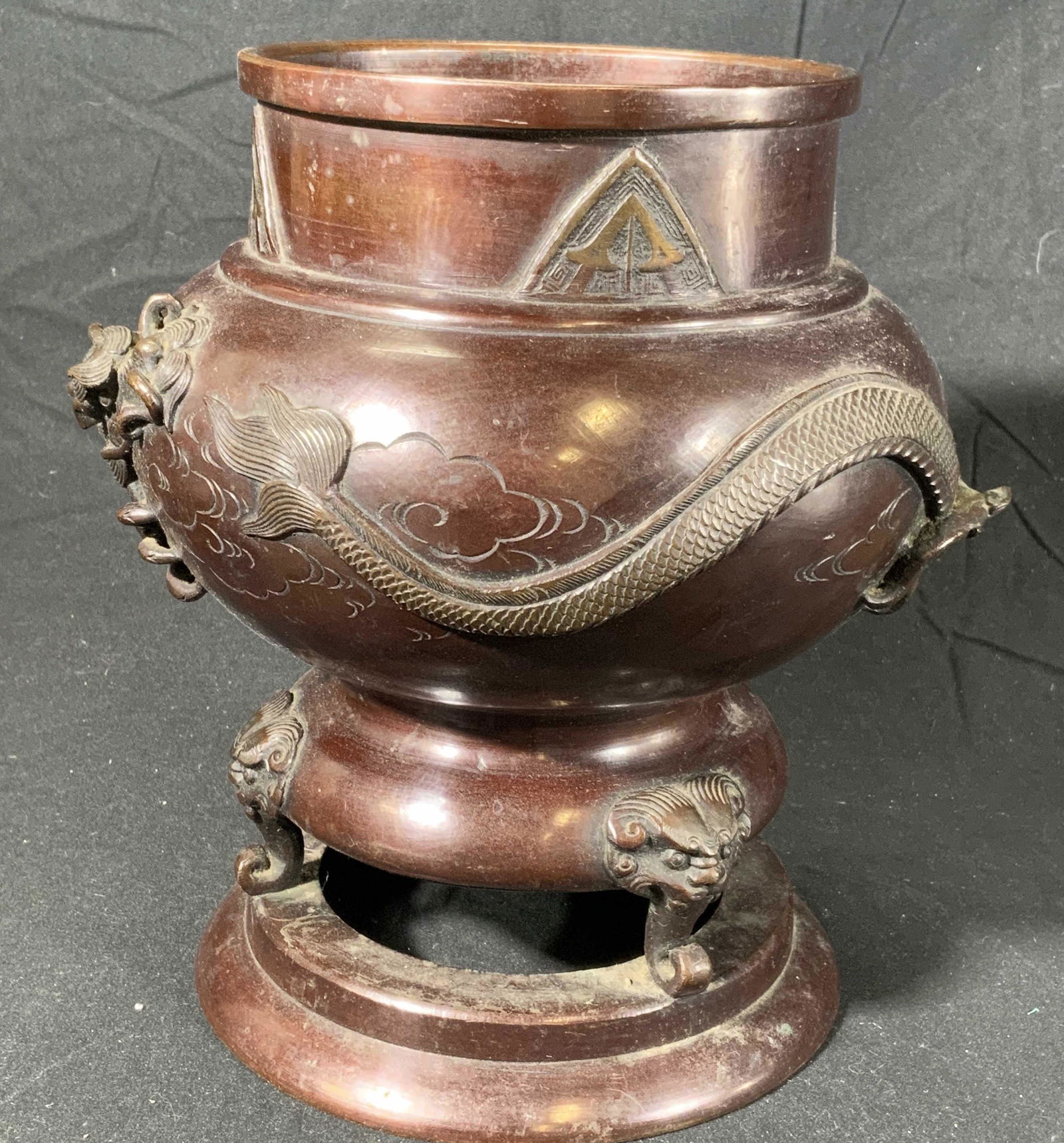 Etched Asian Dragon motif Vessel (1 of 6)