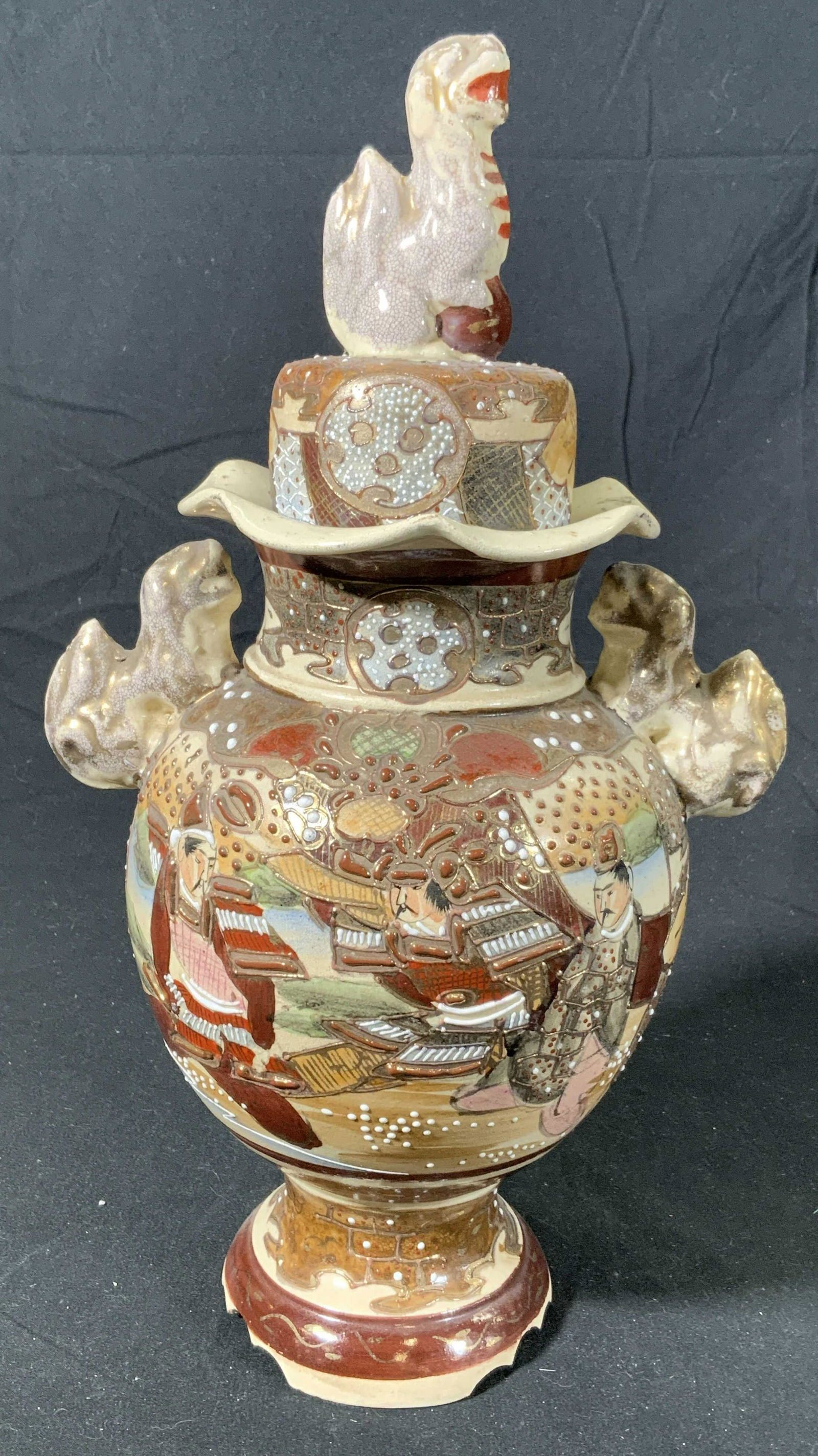 Satsuma Style Japanese Samurai Motif Lidded Vessel (1 of 8)