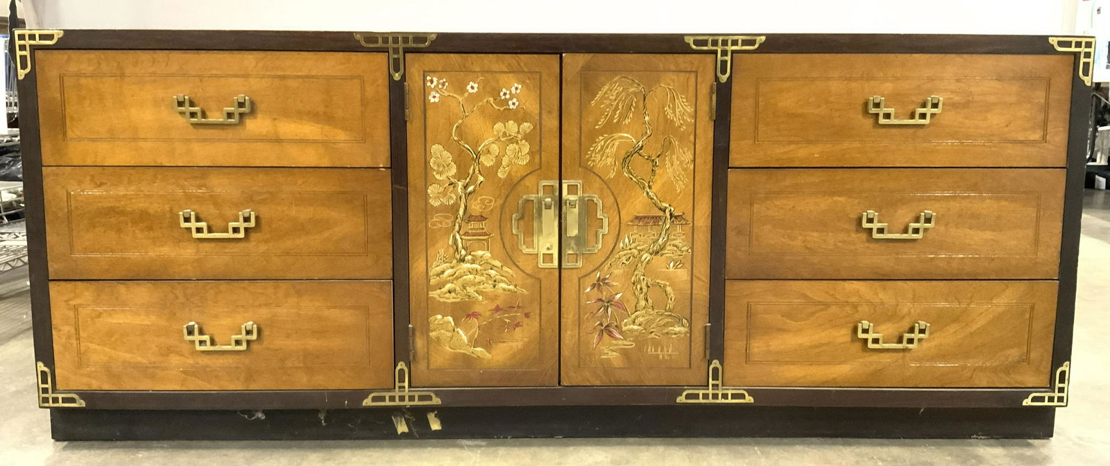 BASSET FURNITURE Asian Style Wooden Sideboard (1 of 12)