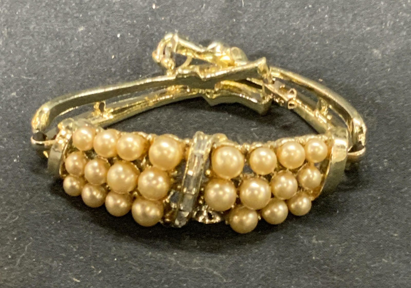 Signed Gold Tone Pearlescent Bead Bracelet (1 of 4)