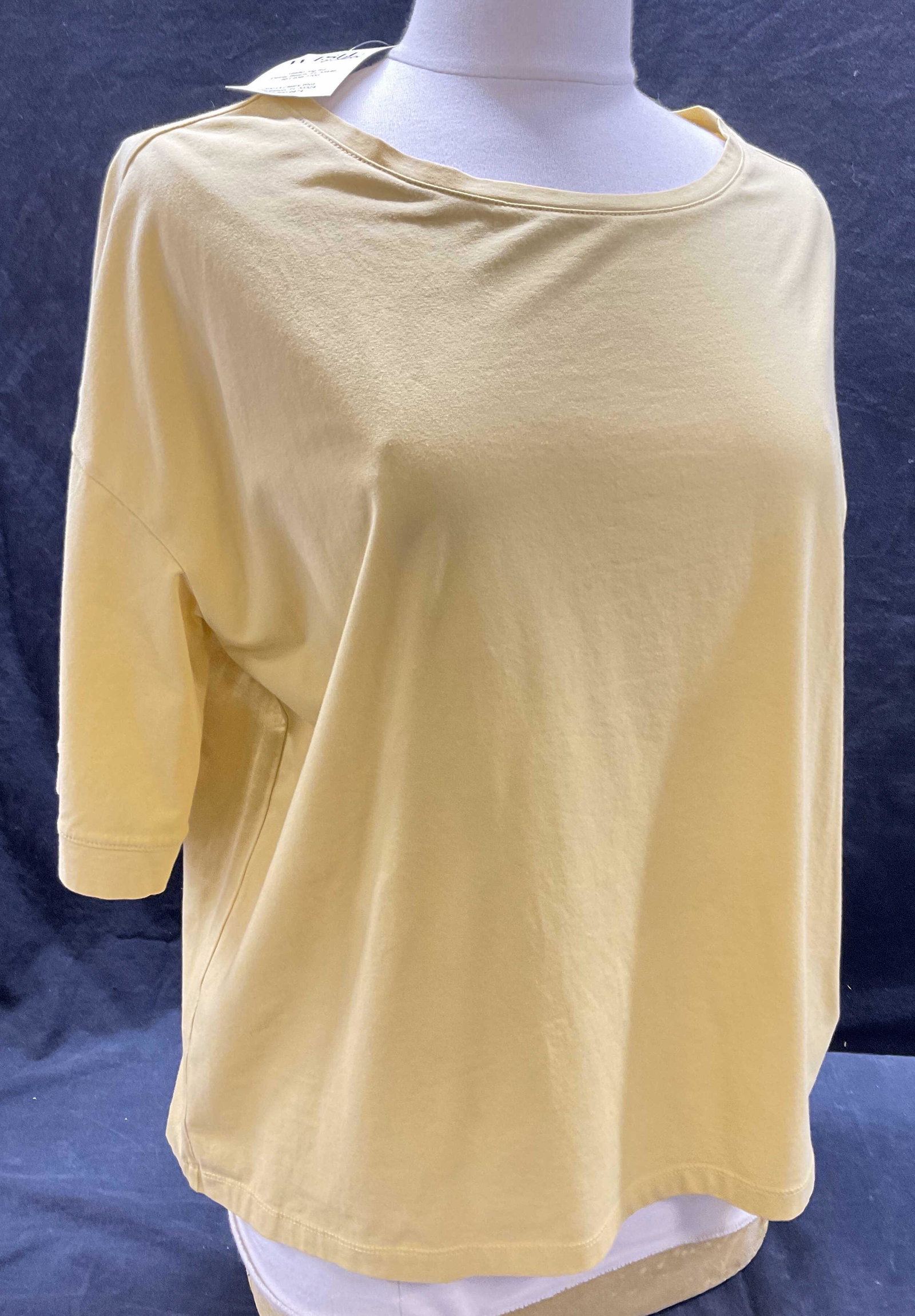 NWT, OSKA Yellow Top, Czech Republic: New with tag Oska yellow top. Tag reads size 0. Original Retail price $149. No visible wear to piece. 92% cotton. , Fall fashion, womens wear, womens tops, OSKA top, OSKA cotton VIPP, womens fashion, 