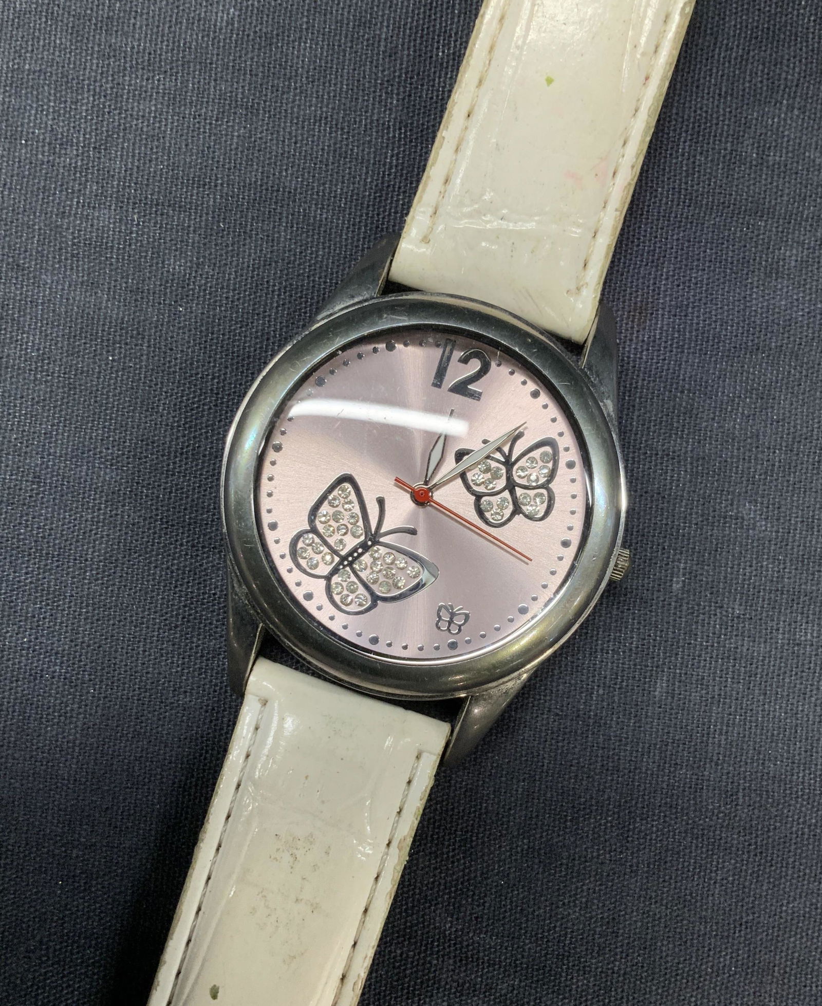 Butterfly Fashion Watch with Faux Leather Band (1 of 5)