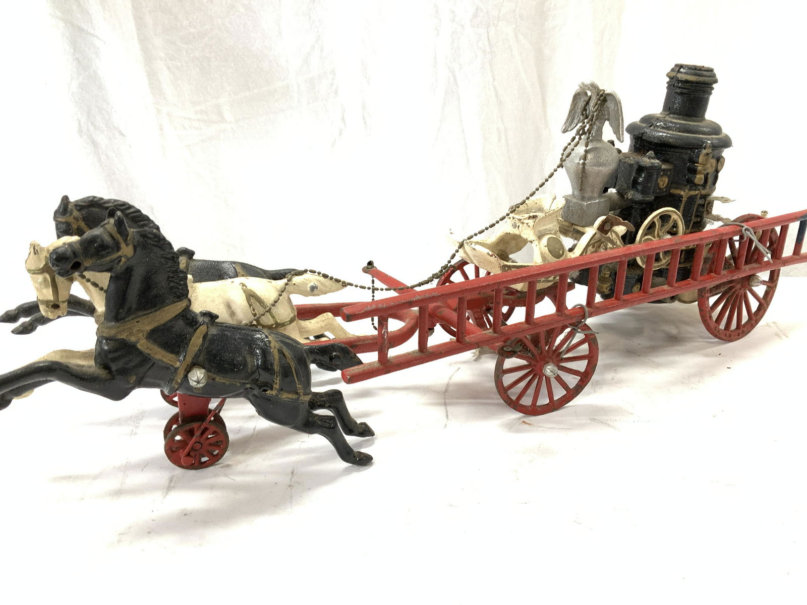Cast Iron Antique Fire Pump Wagon w Pull Horses (1 of 9)
