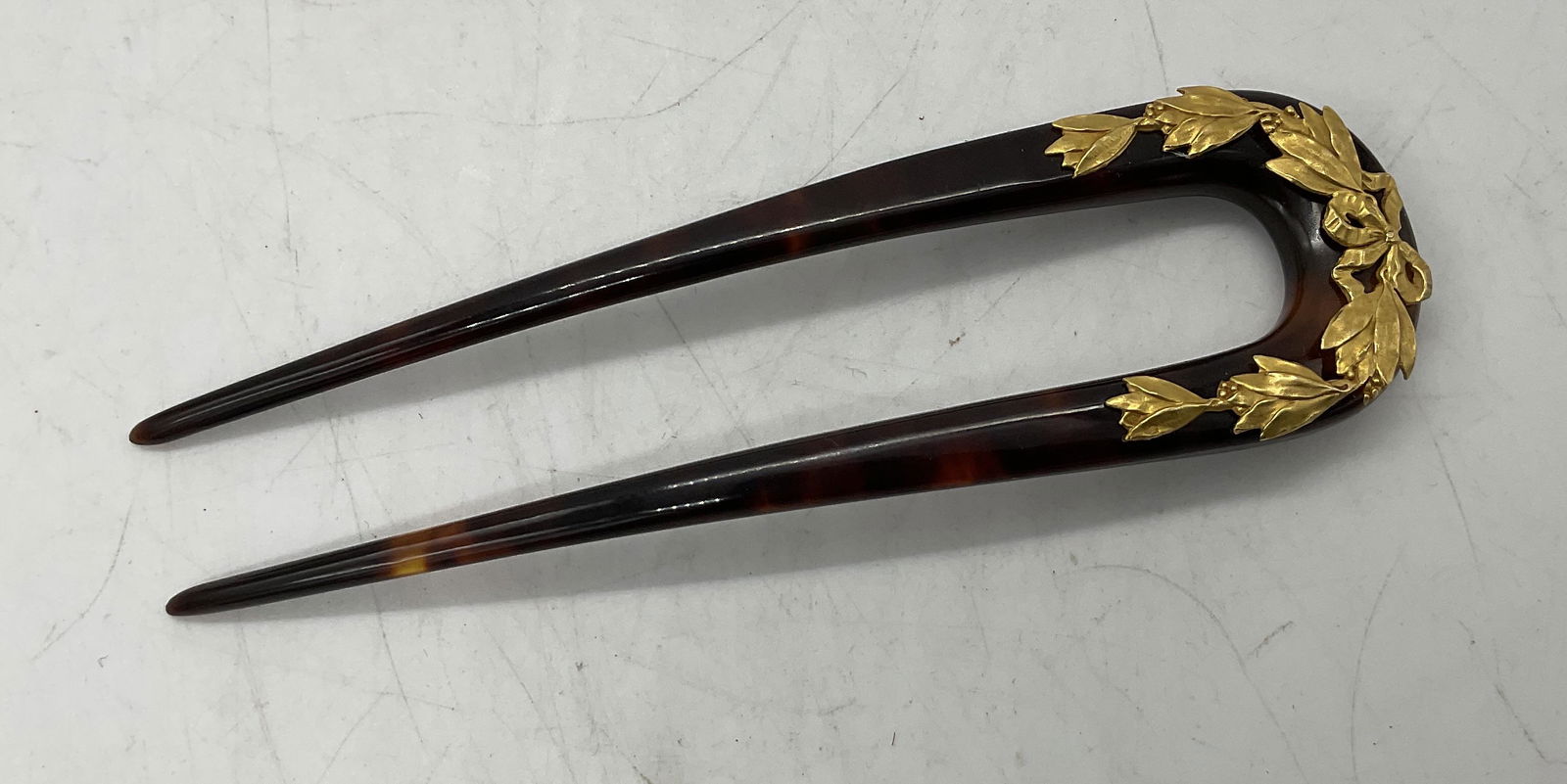 Celluloid Chignon Pin (1 of 5)