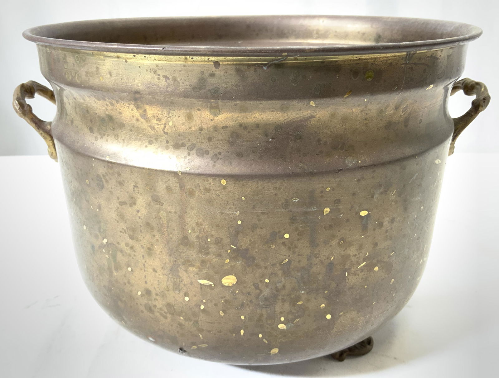 Vintage Footed Brass Planter W Handles (1 of 7)
