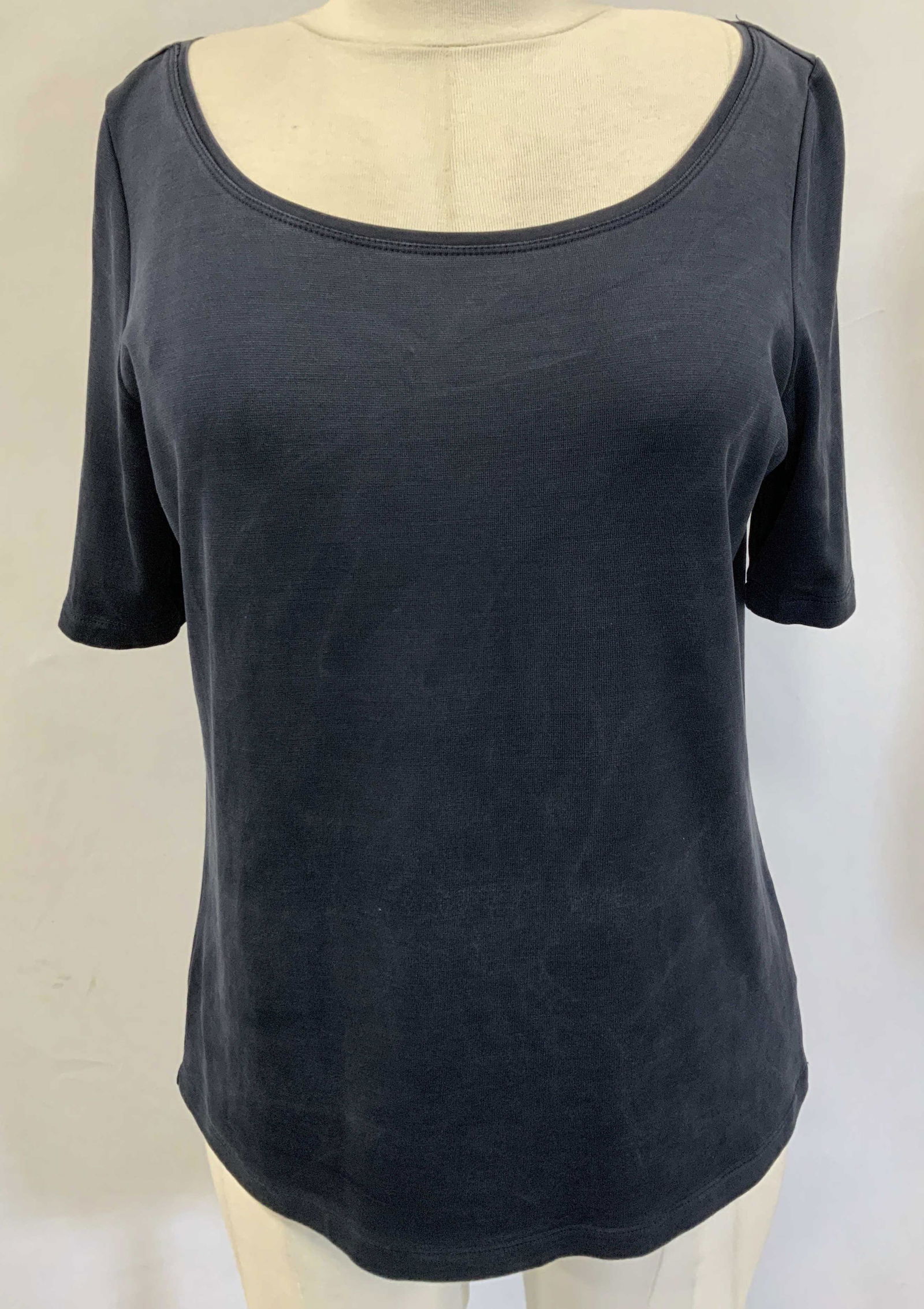 Ellen Tracy Silk Short Sleeve Top (1 of 4)
