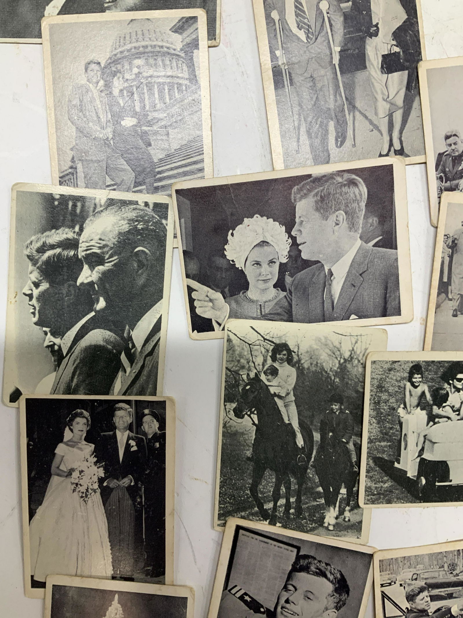 Collectible KENNEDY FAMILY Photo Card Series, 30+ (1 of 7)