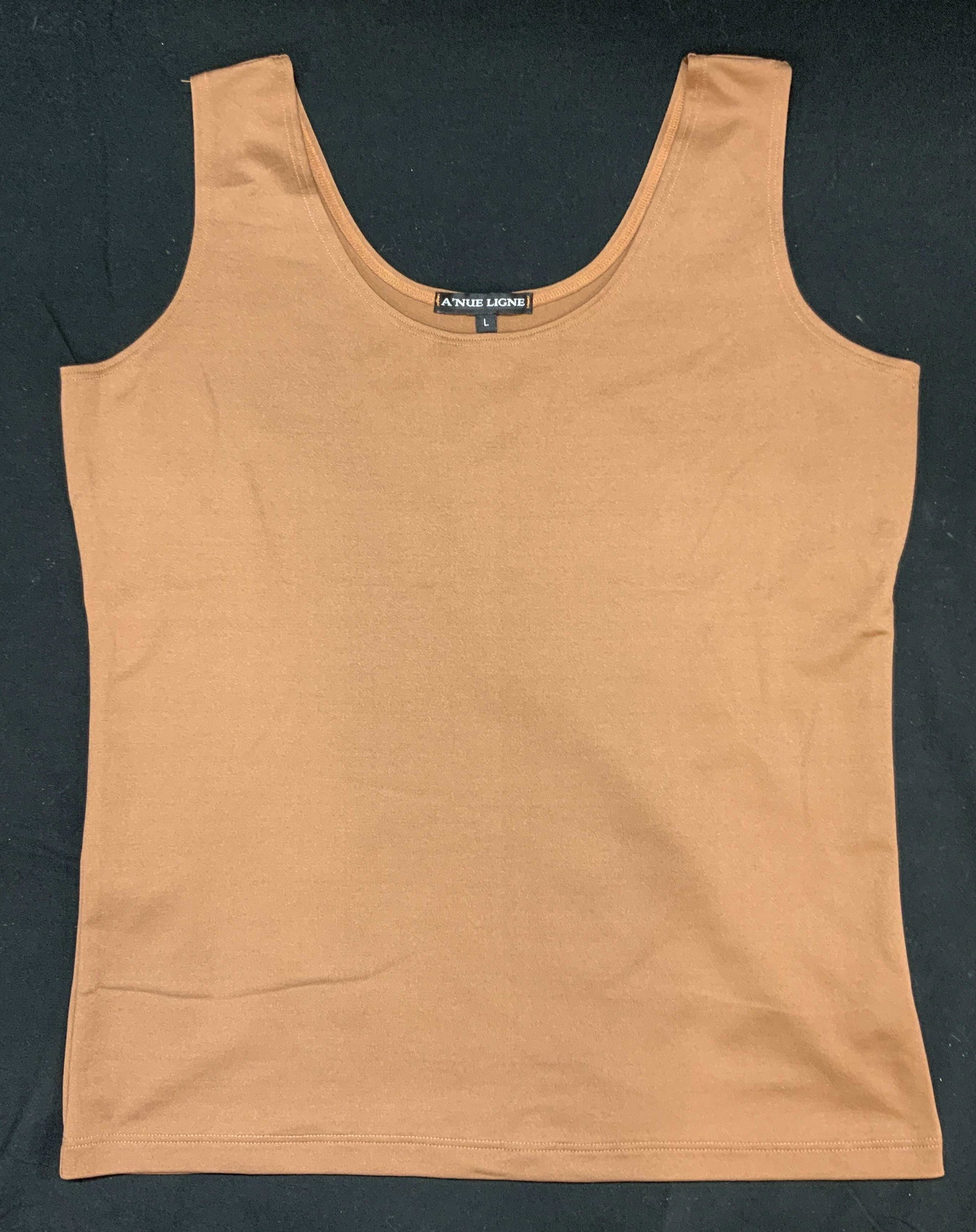 A NUE LIGNE Brown Stretch Tank Top: A NUE LIGNE stretch tank top in brown. Size L. Tactel and Lycra blend. Fabric is very stretchy. Possibly never worn. A NUE LIGNE, ladies designer tank top, ladies designer sleeveless top, ladies stret