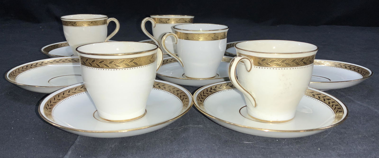 MINTONS Porcelain Demitasse Set 13, Eng. (1 of 6)