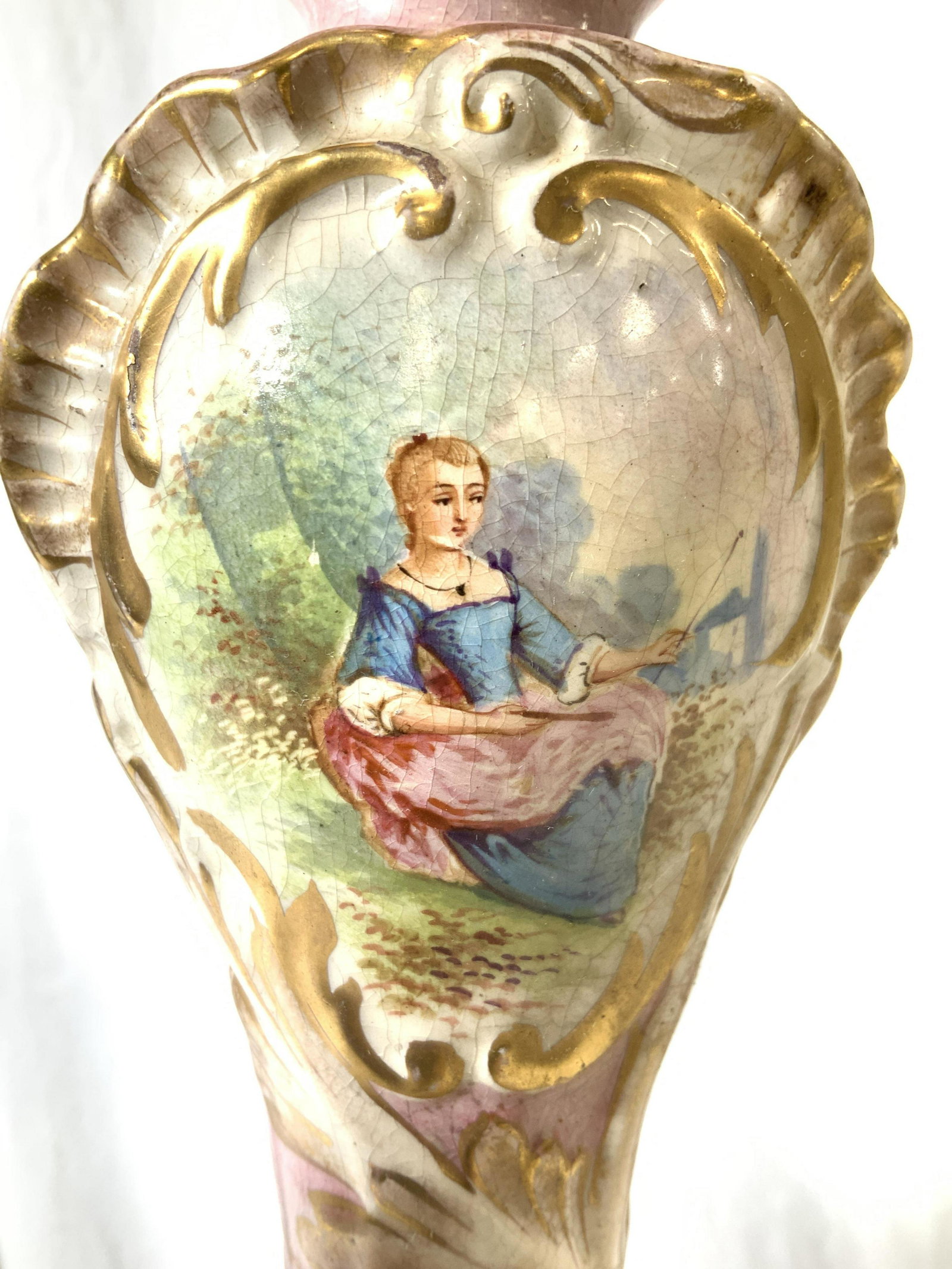 SEVRES Hallmarked Vintage Porcelain Lamp , France: Embossed French Sevres Vintage Porcelain lamp, madam Pompadour pink with elaborate gilt. Stamped hallmark of Sevres on verso in blue ink under glaze and Reads France. Elaborate French Style finial, br