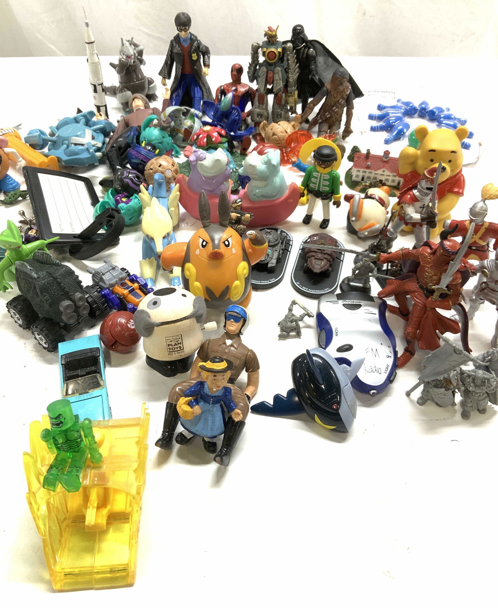 Large Lot Childrens Toys, Cars, Star Wars, more (1 of 11)