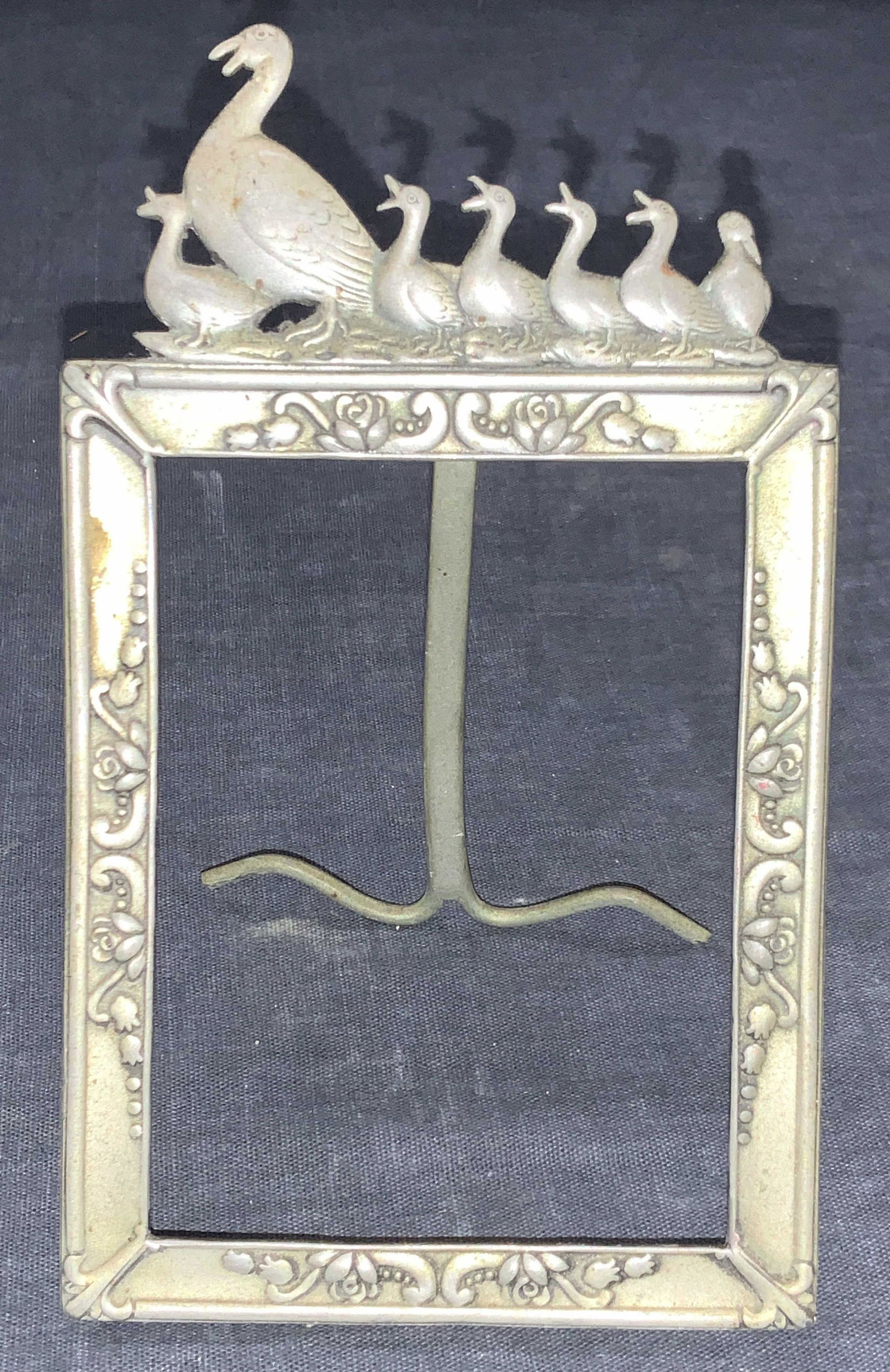 American Sterling & Pewter Embossed Easel Frame (1 of 9)