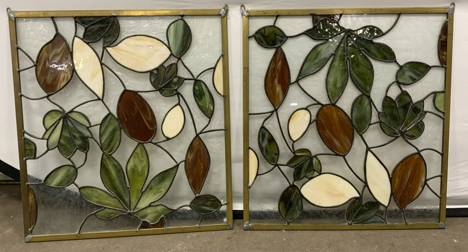 Pair Stained Glass Floral Panels (1 of 8)