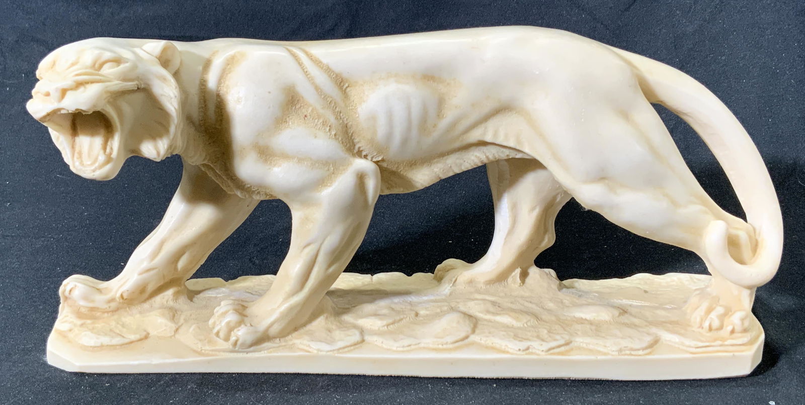 Vintage Panther Motif Resin Statue (1 of 4)