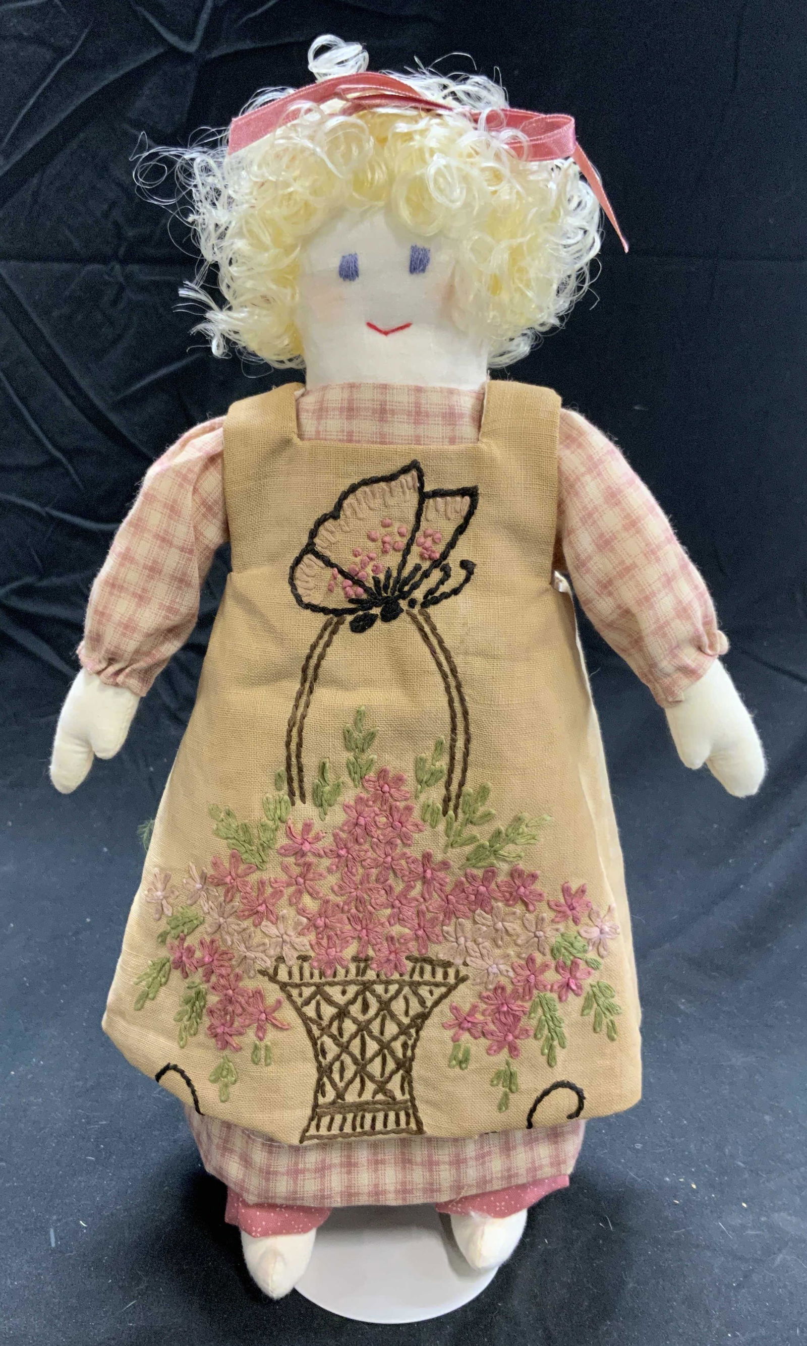 Vintage Folk Art Rag Doll (1 of 4)