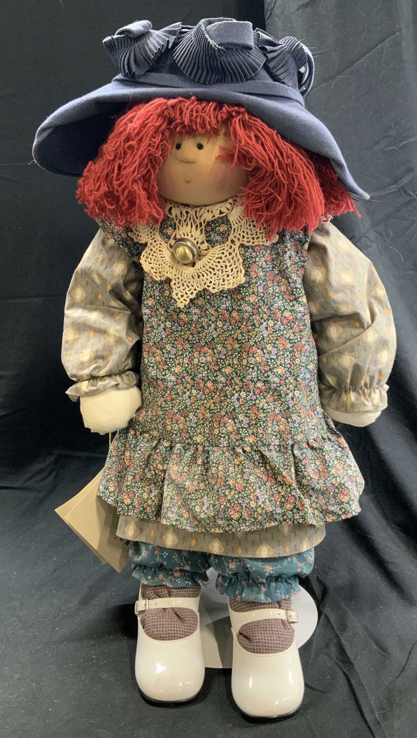 LITTLE SOULS Collectible Darlene Soft Sculpture (1 of 5)