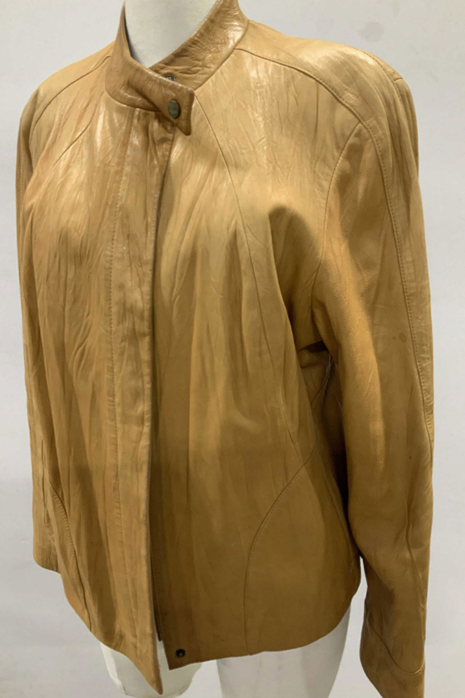 COLE HAAN TAN LEATHER JACKET, XL (1 of 5)