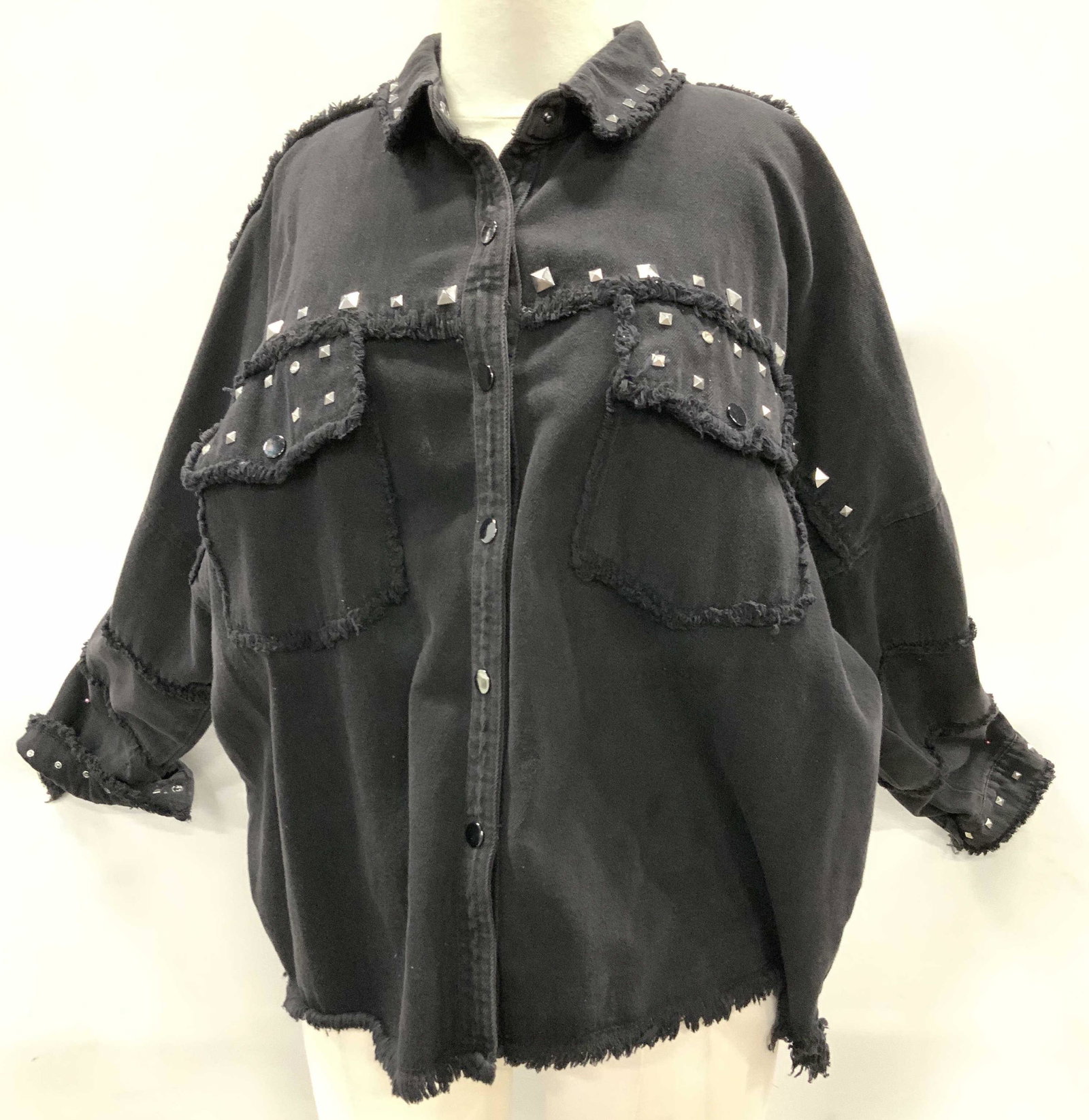 ZARA WOMEN Heavy Black Denim Shirt, L: Size large heavy cotton denim long sleeve shirt with snap closure and silver toned studding. Front snap pockets on chest. Fringed all over hems. Labeld Zara Women. Sz Large Property of Manhattan, NY E