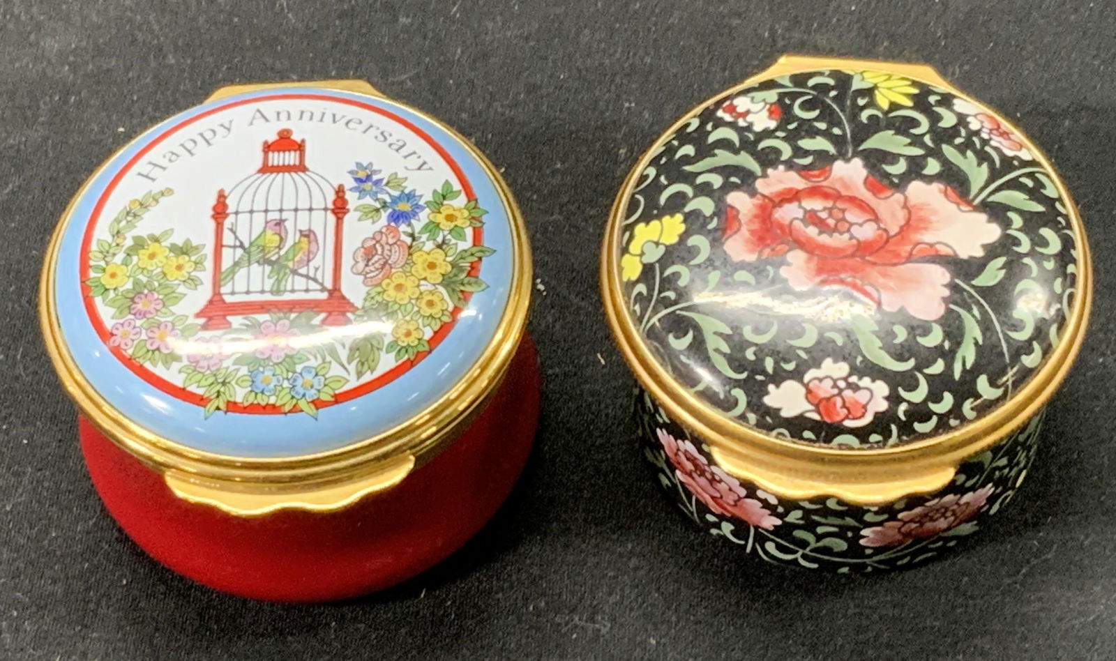 Lot 2 HALCYON DAYS Enameled Trinket Boxes (1 of 5)