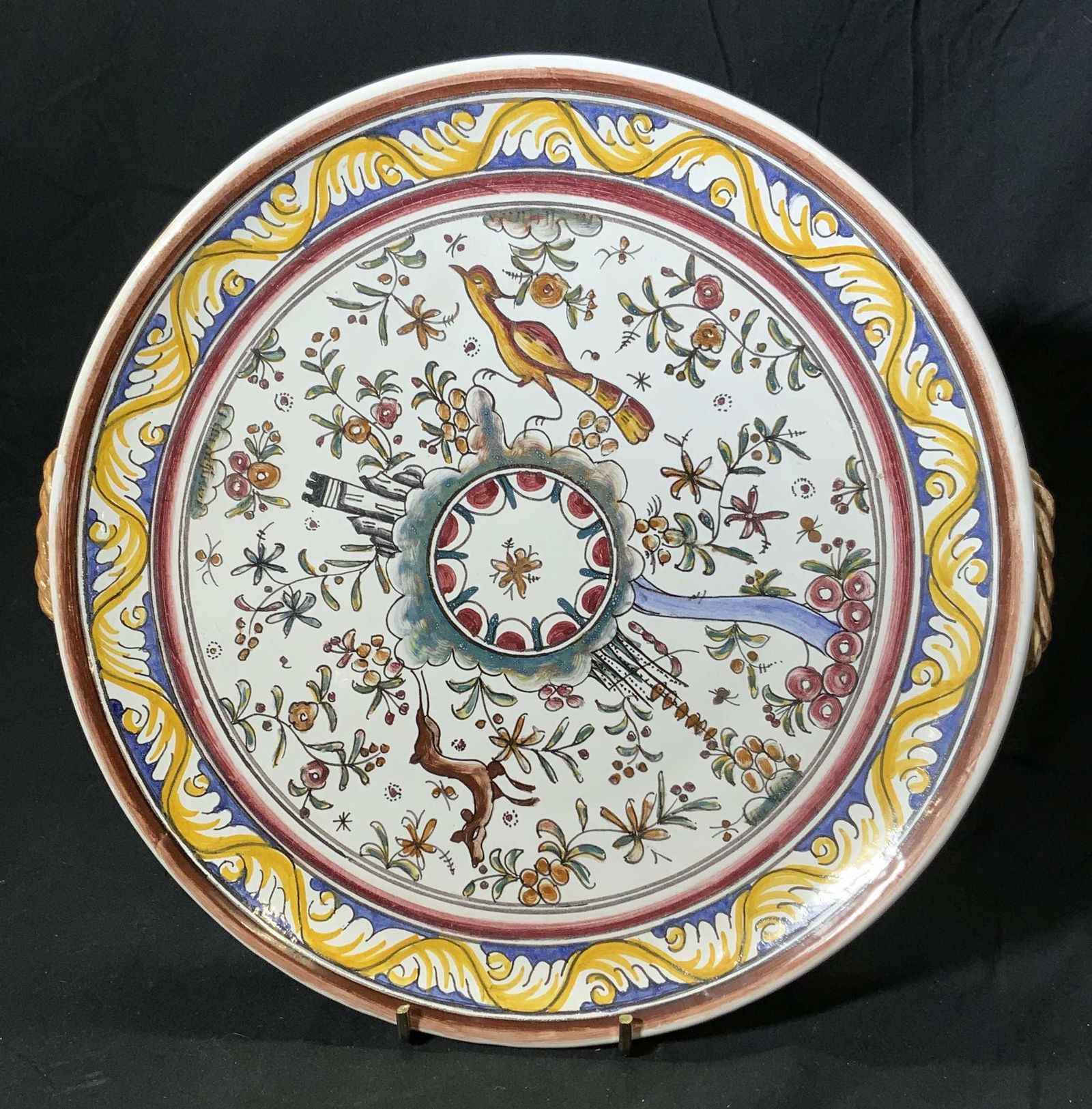 BERARDOS Art Pottery Handled Serving Dish (1 of 5)