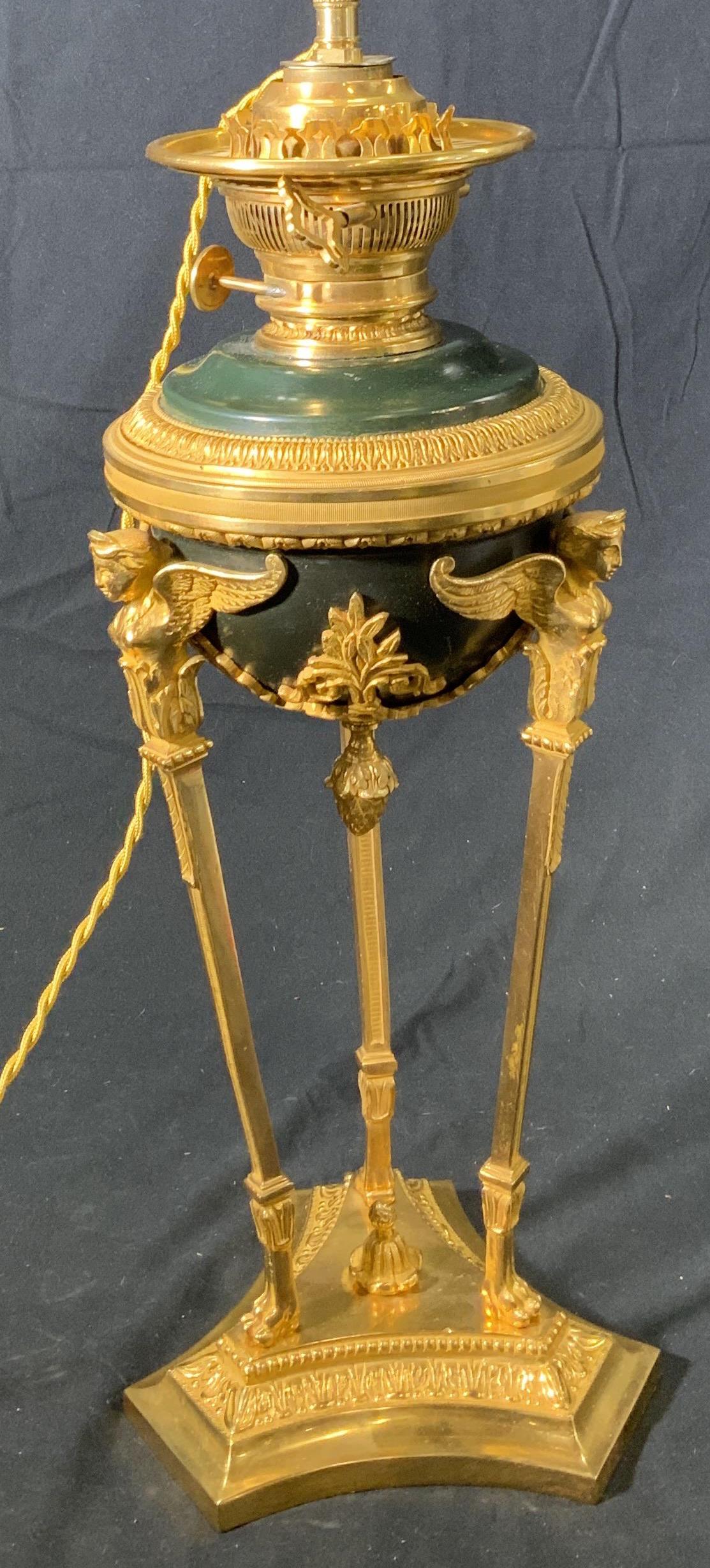 Vintage Gilt & Painted Metal 3 Bulb Table Lamp (1 of 8)