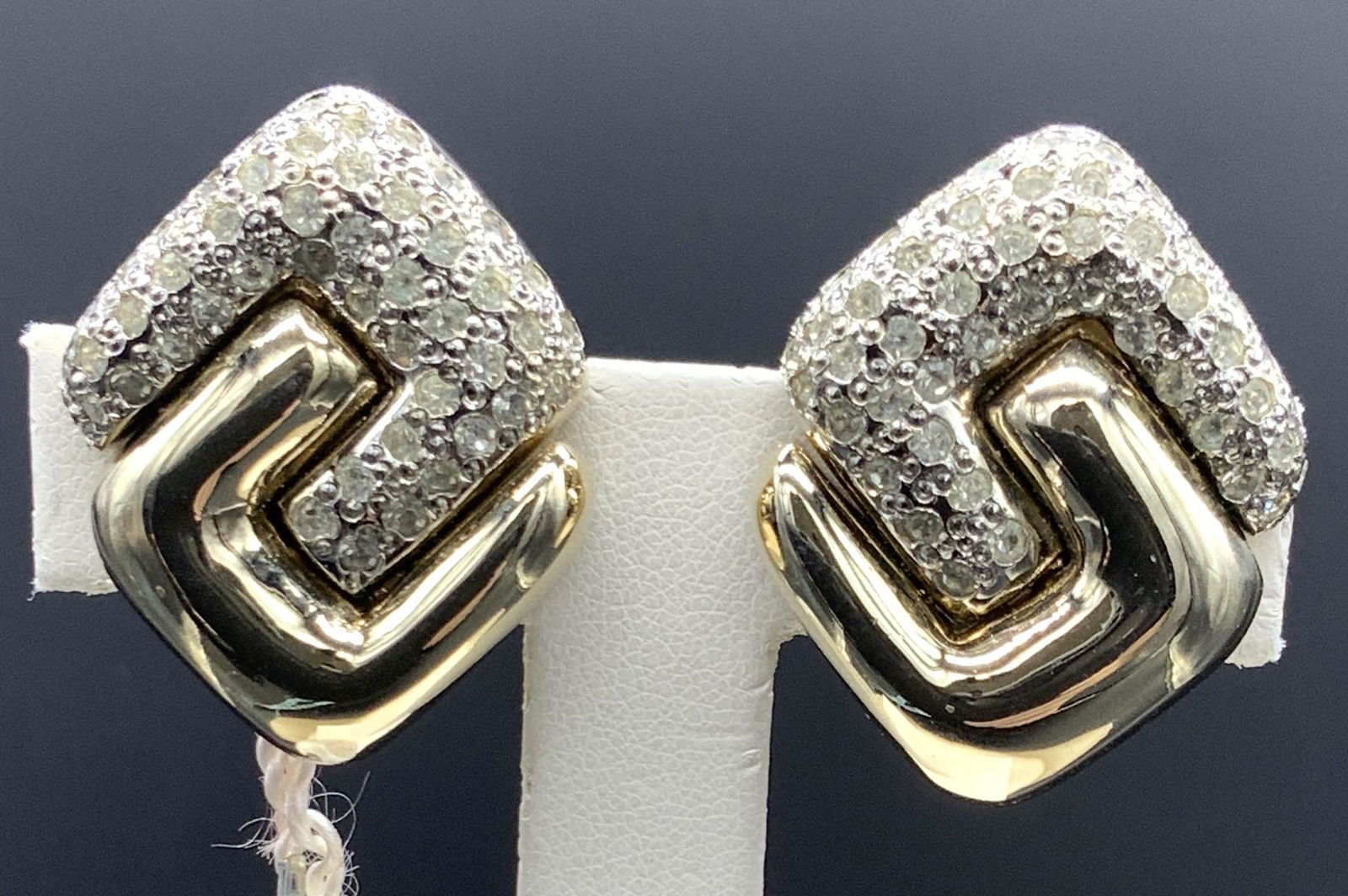Laura BIAGIOTTI Interlocking Gold Ton Earrings nwt (1 of 5)