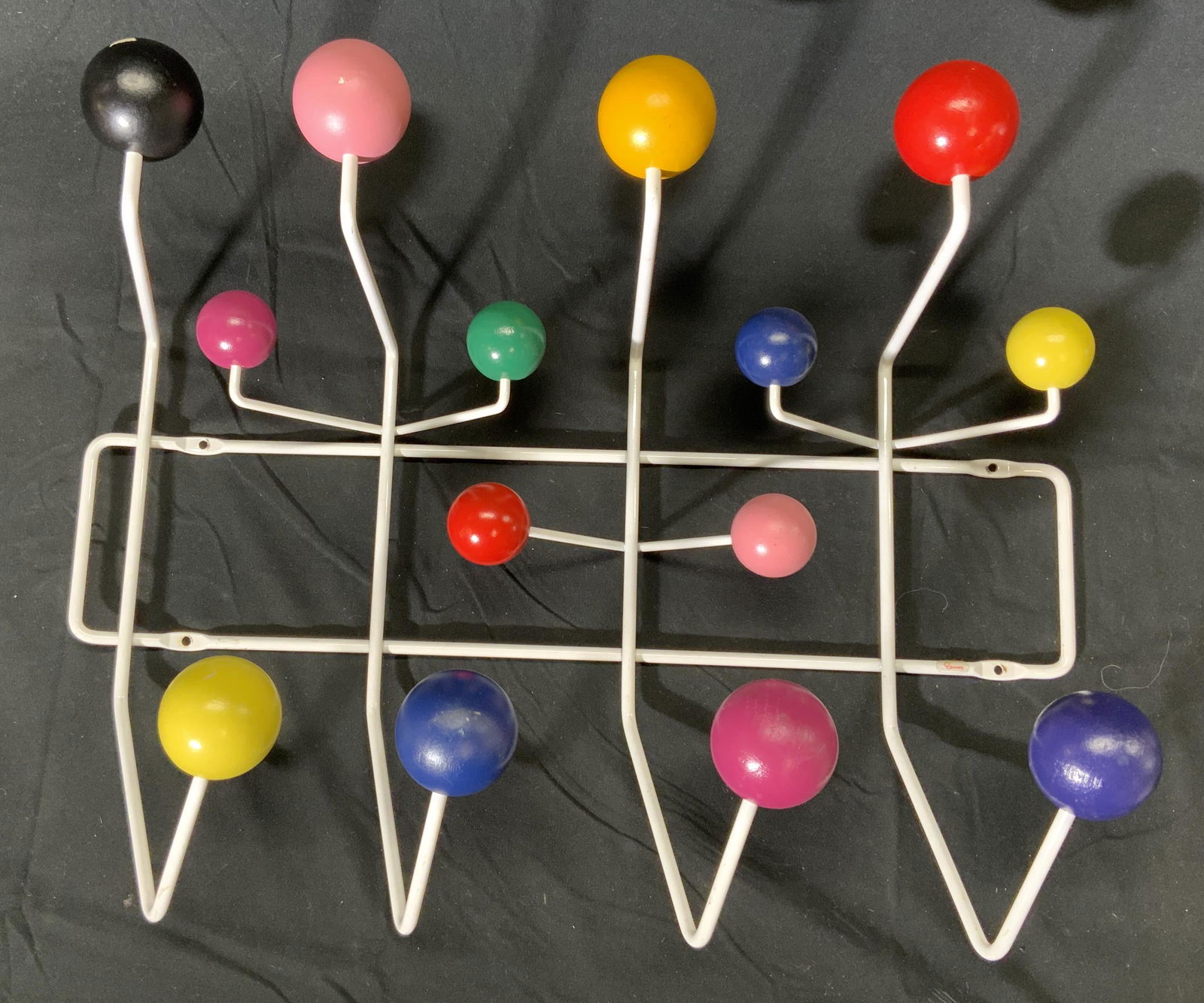EAMES Mid Century Modern Bubble Coat Rack c70s: EAMES mid century modern bubble coat rack. Measures approx. 19.25 x 6 x 15 inches. Condition consistent with age, use, and exposure, some loss to paint. Vintage circa 1970s. Designer label on sticker