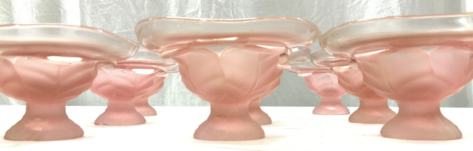 Set 9 Frosted & Clear Pink Depression Glass Bowls (1 of 7)