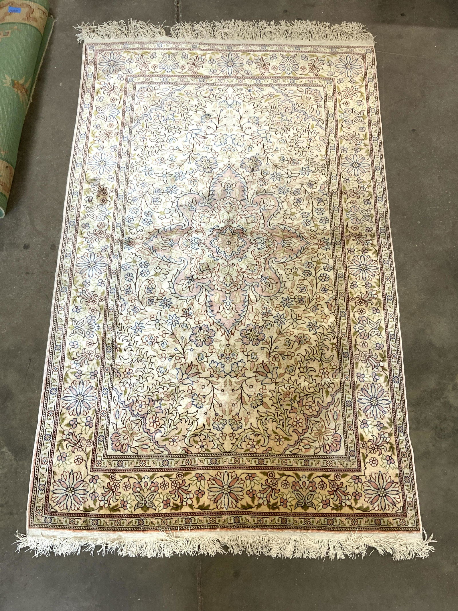 LAPIS Oriental Handmade Silk Area Rug (1 of 10)
