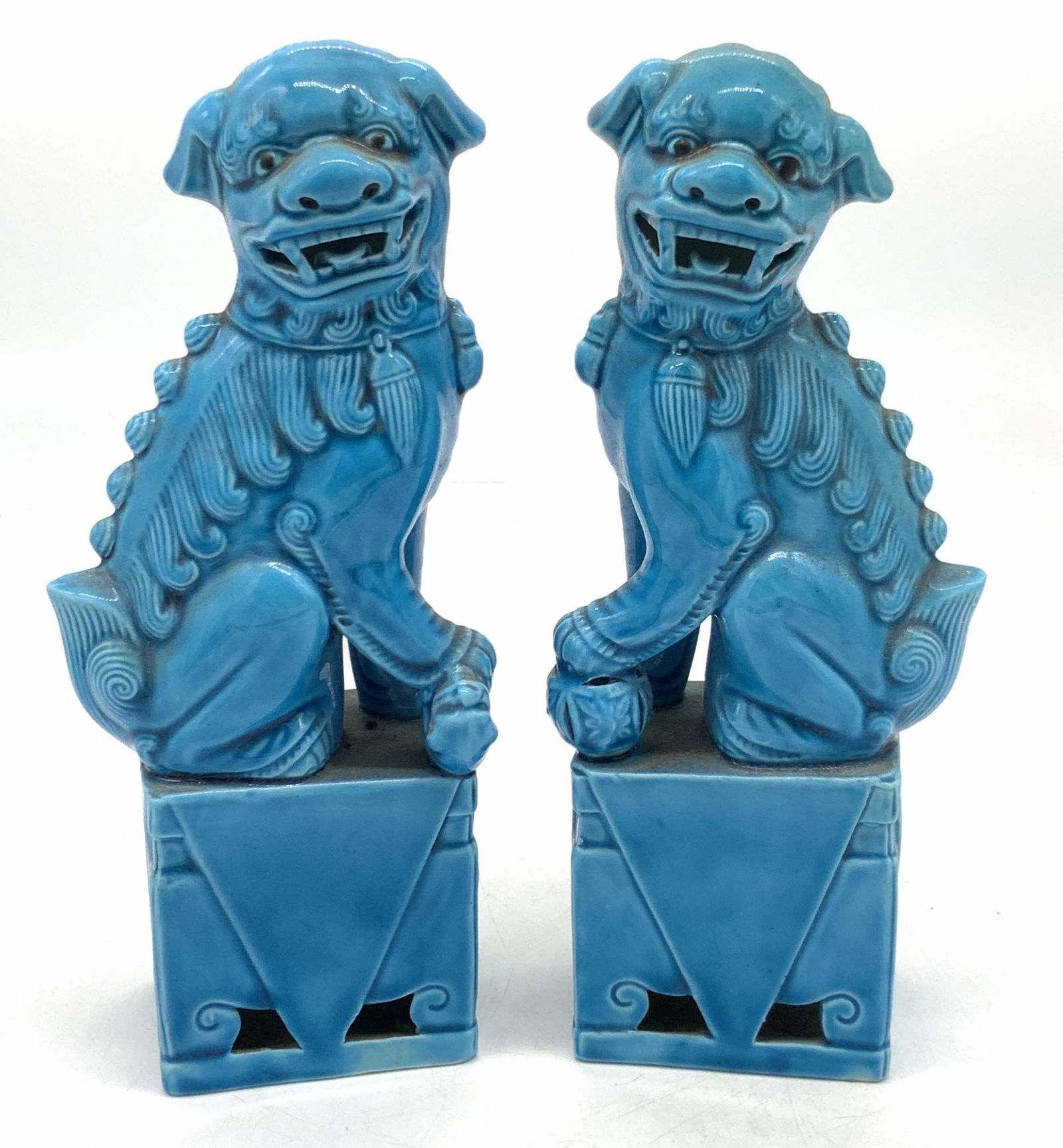 2 Vintage Ceramic Guardian Temple Lions (1 of 10)