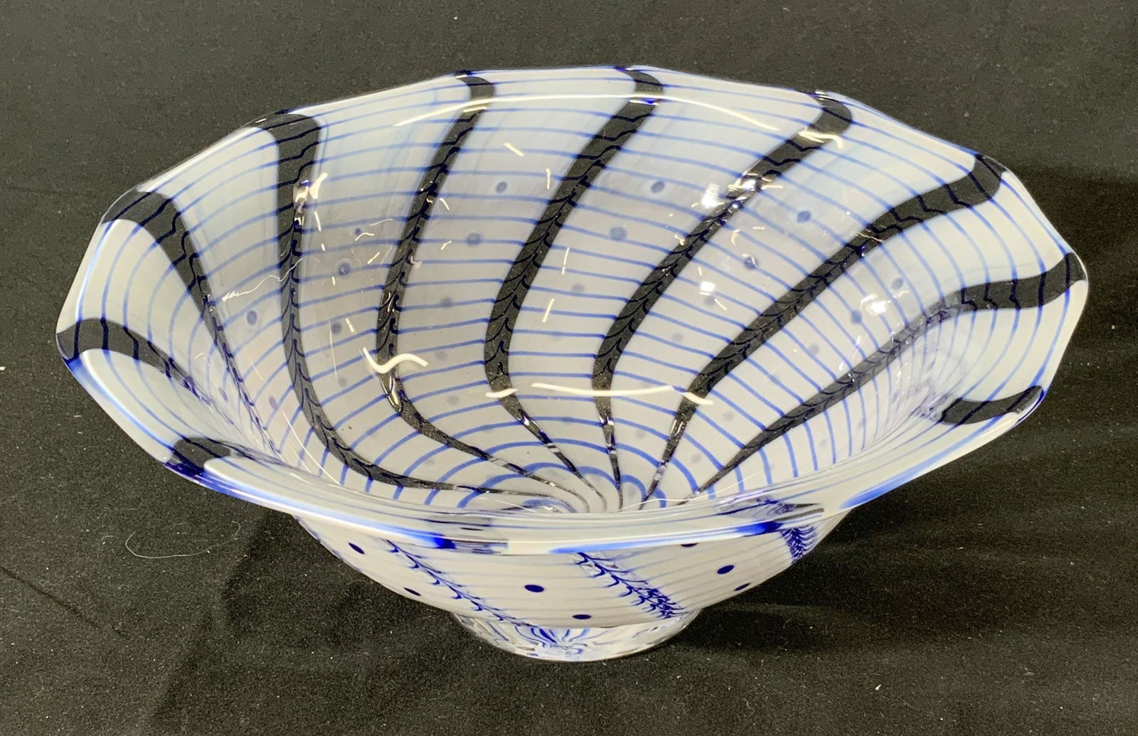 MURANO Style Handblown Art Glass Bowl (1 of 5)