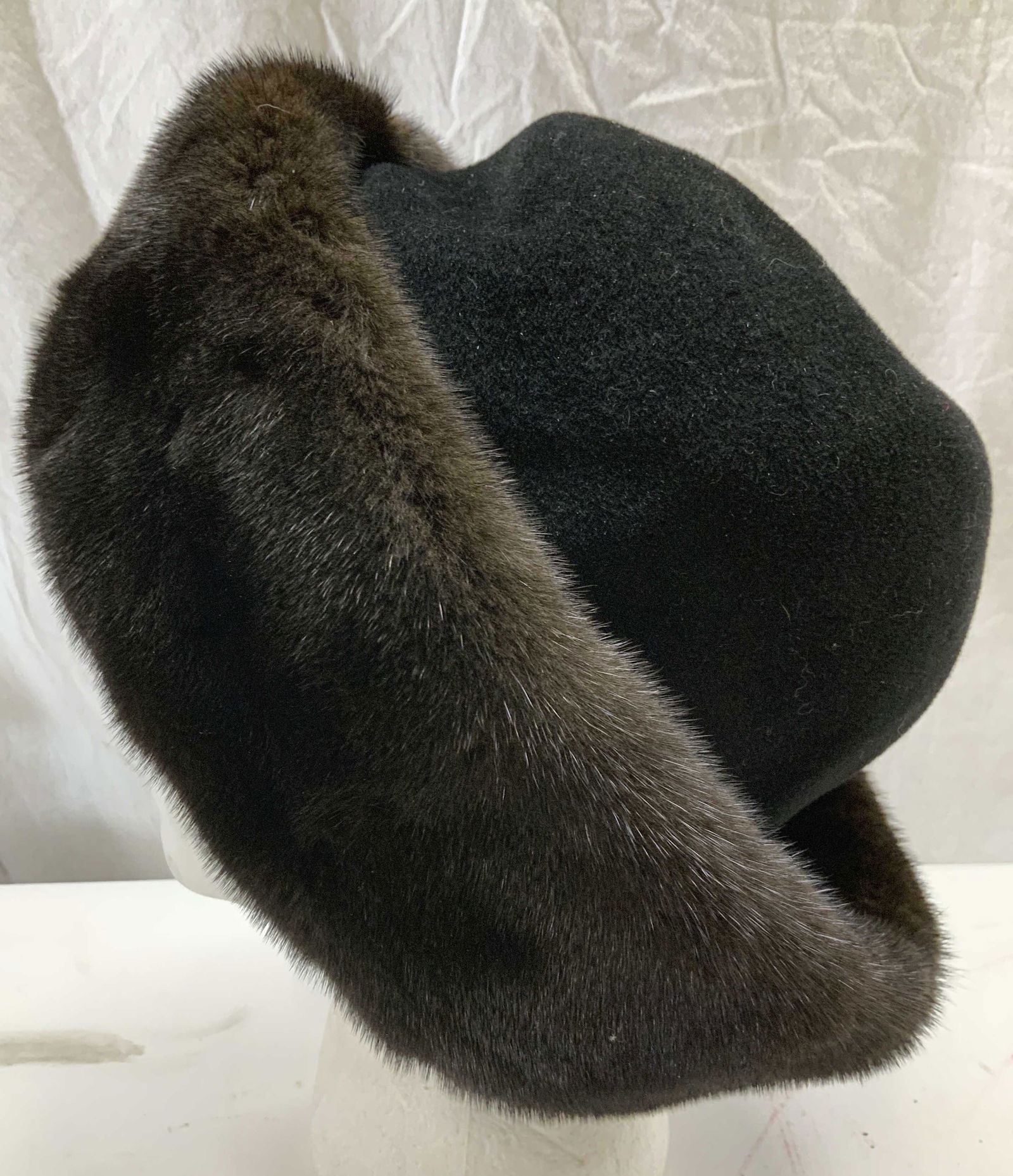 CHRISTIE BROTHERS Mink Fur Hat (1 of 6)