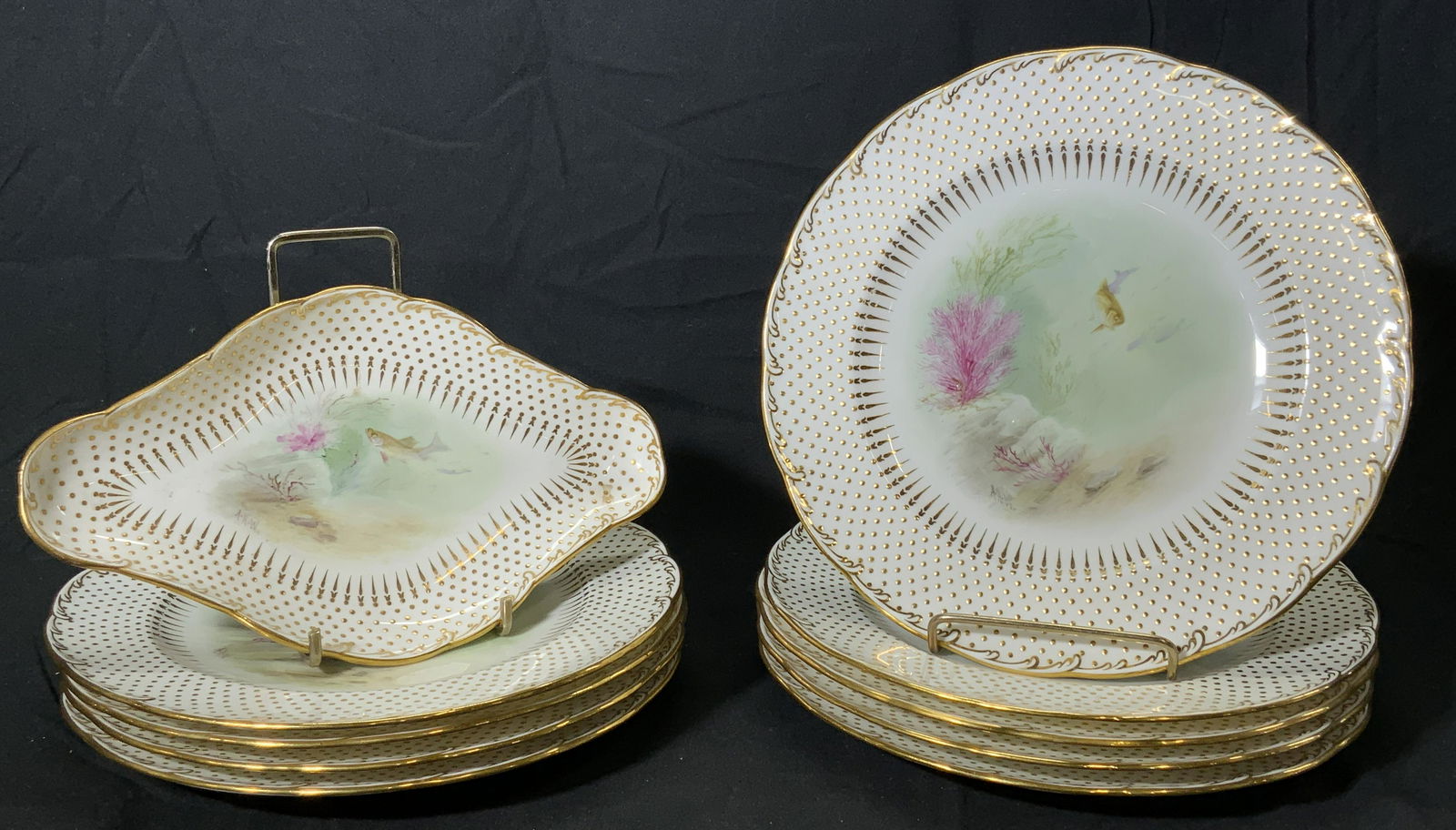 Set10 TIFFANY&Co Gilt Fish Porc Plates, England (1 of 7)