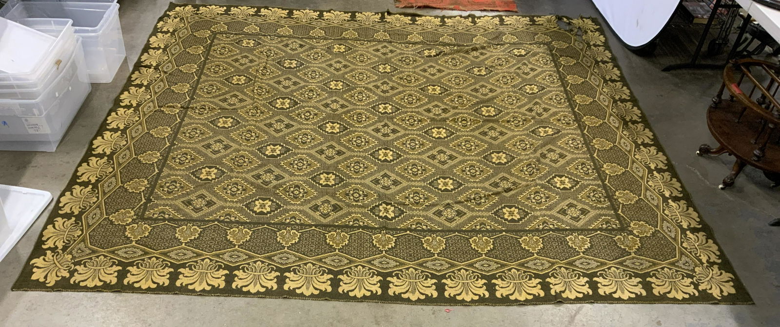 Martha Stewartâ€™s Handwoven Edwardian Loomed Area Rug (1 of 11)