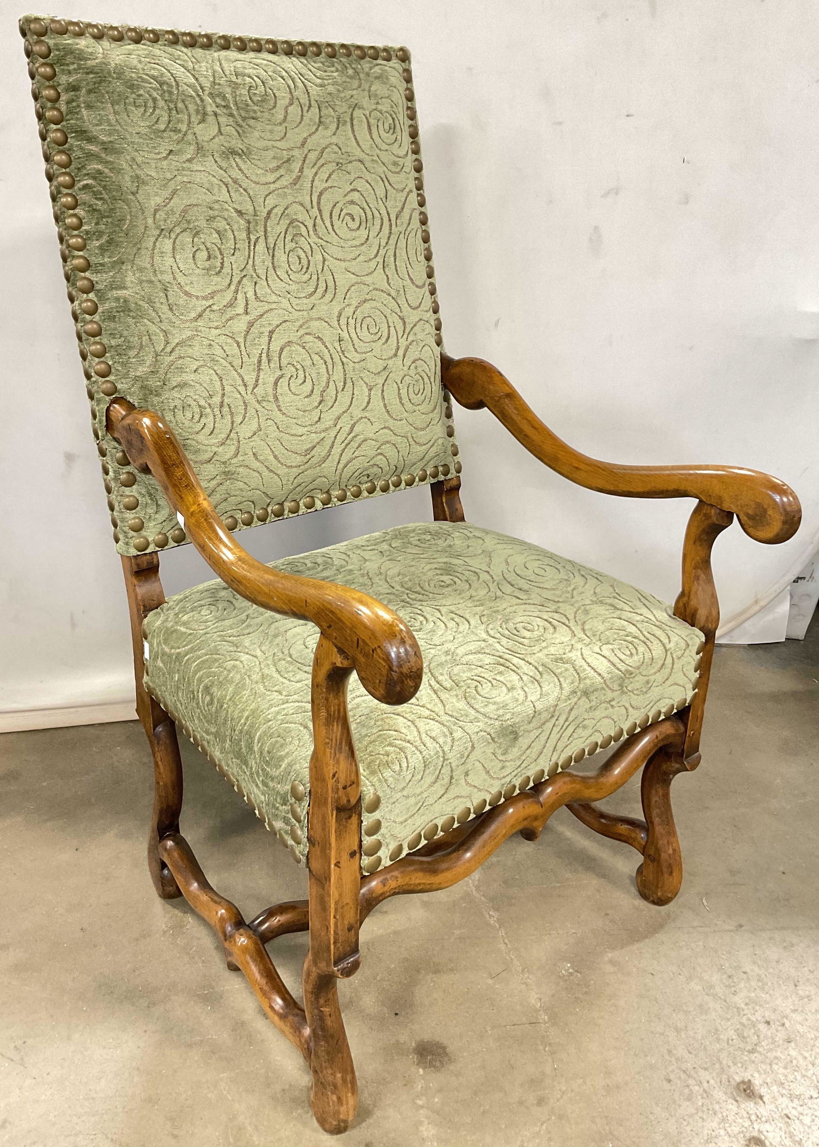 Carved Wood Arm Chair W Floral Upholstery Sep 28, 2022 The Benefit